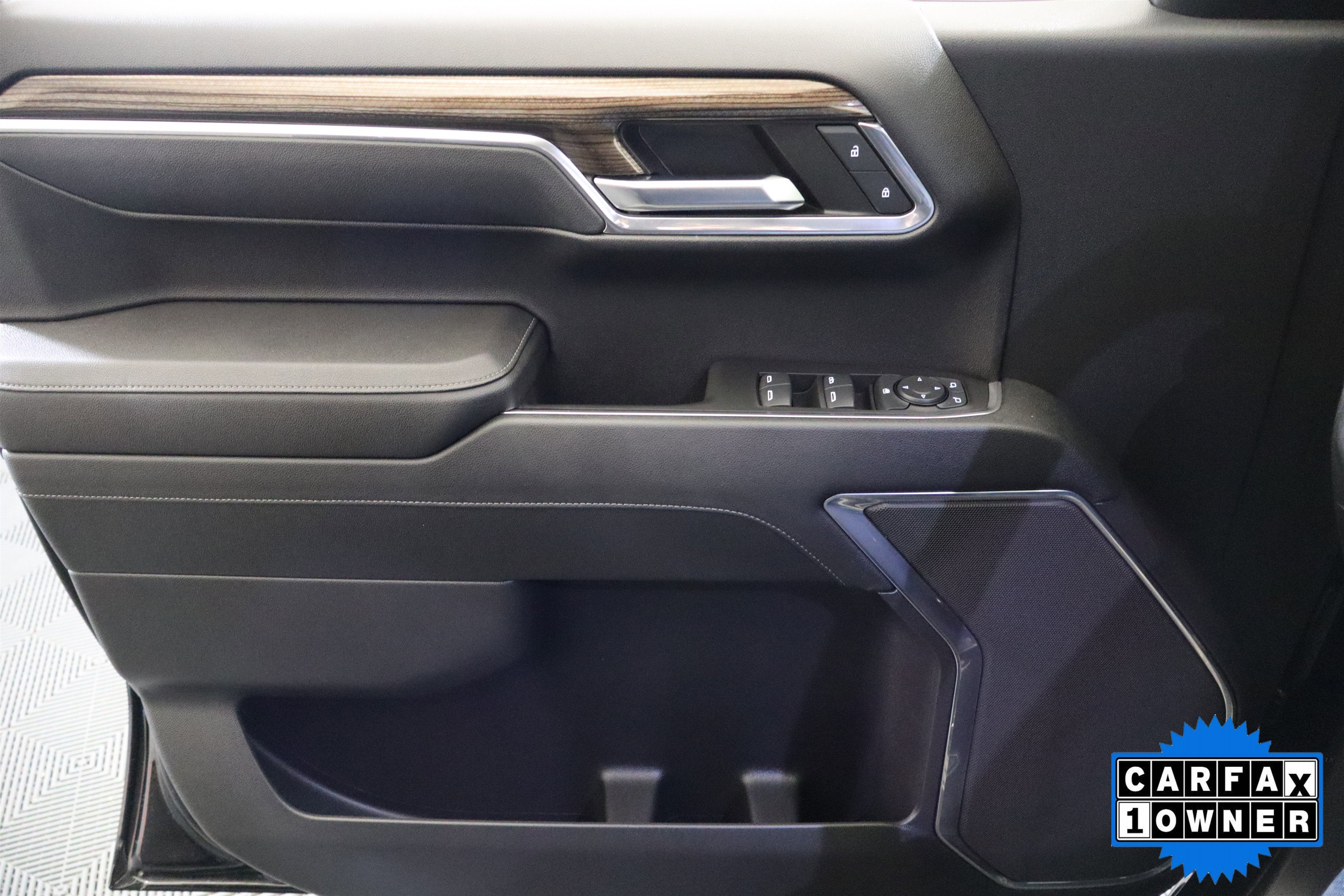 2023 Chevrolet Silverado 1500 RST Crew Cab 4WD