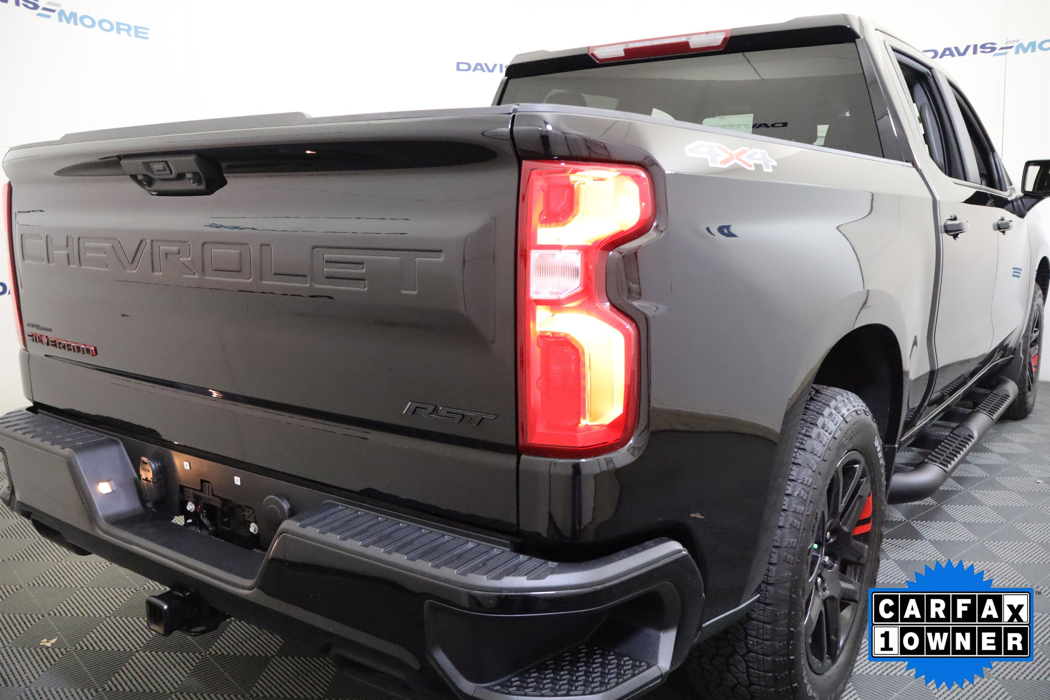 2023 Chevrolet Silverado 1500 RST Crew Cab 4WD