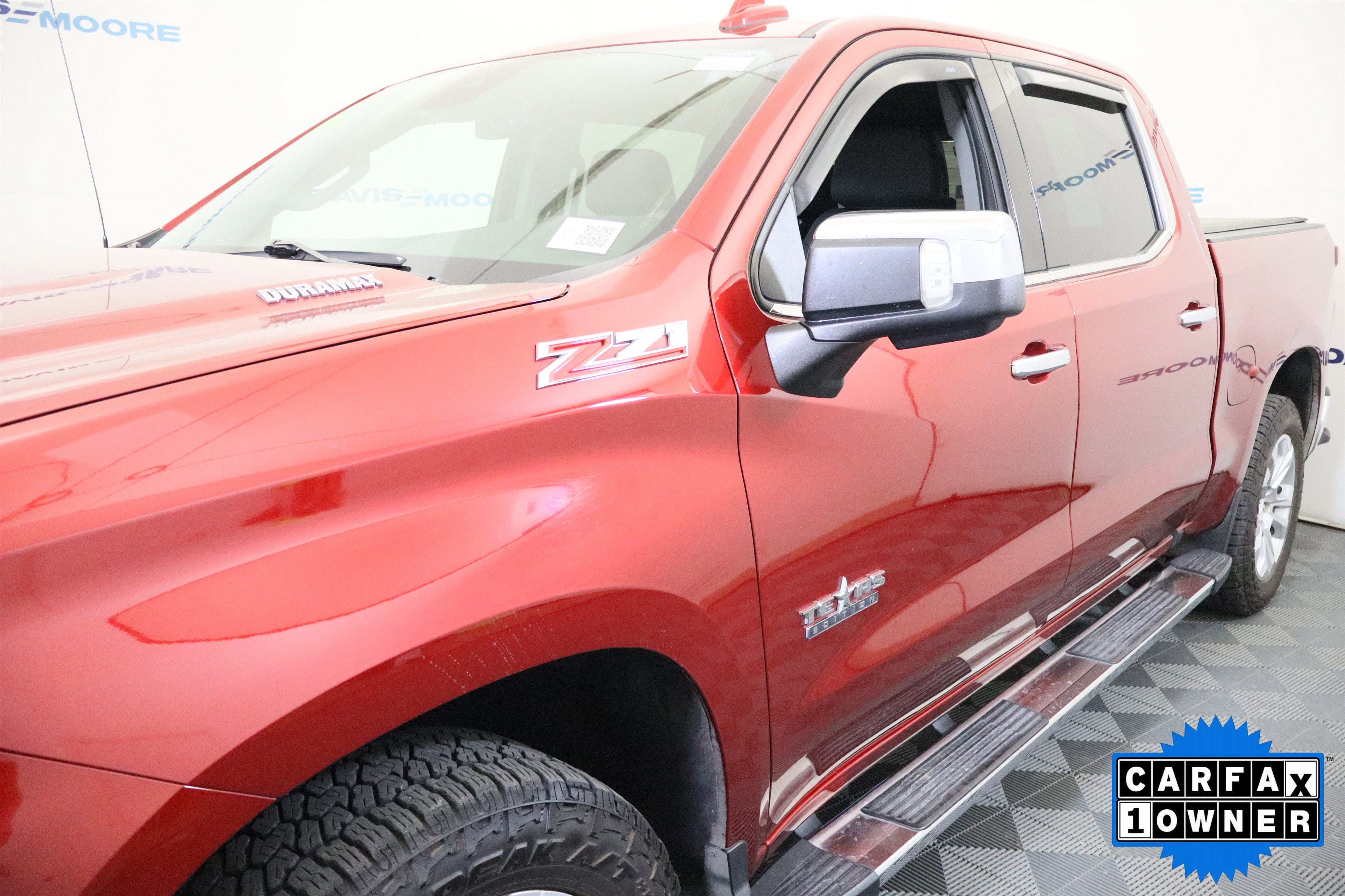 2024 Chevrolet Silverado 1500 LTZ Crew Cab 4WD