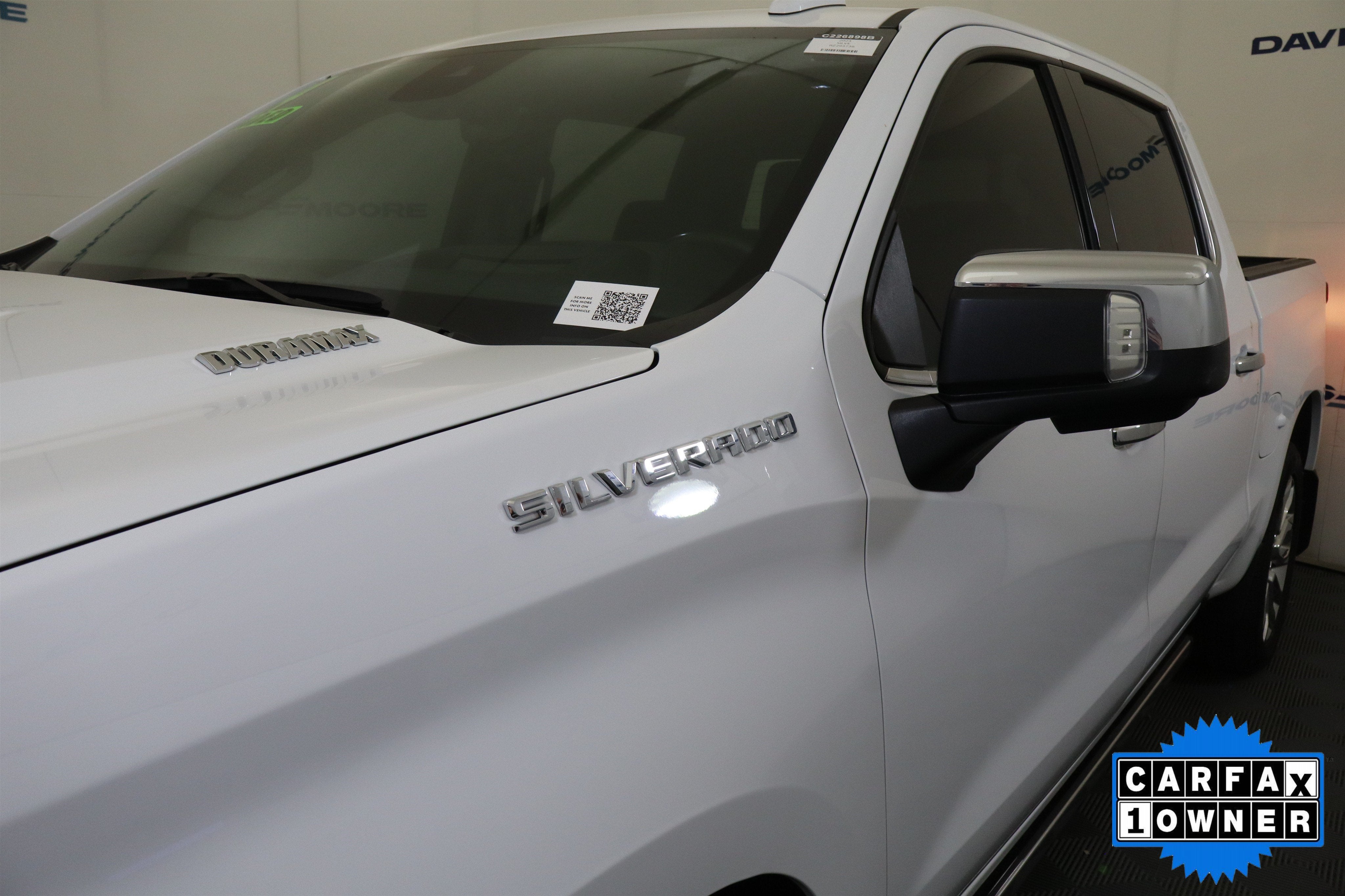2024 Chevrolet Silverado 1500 LTZ Crew Cab 4WD