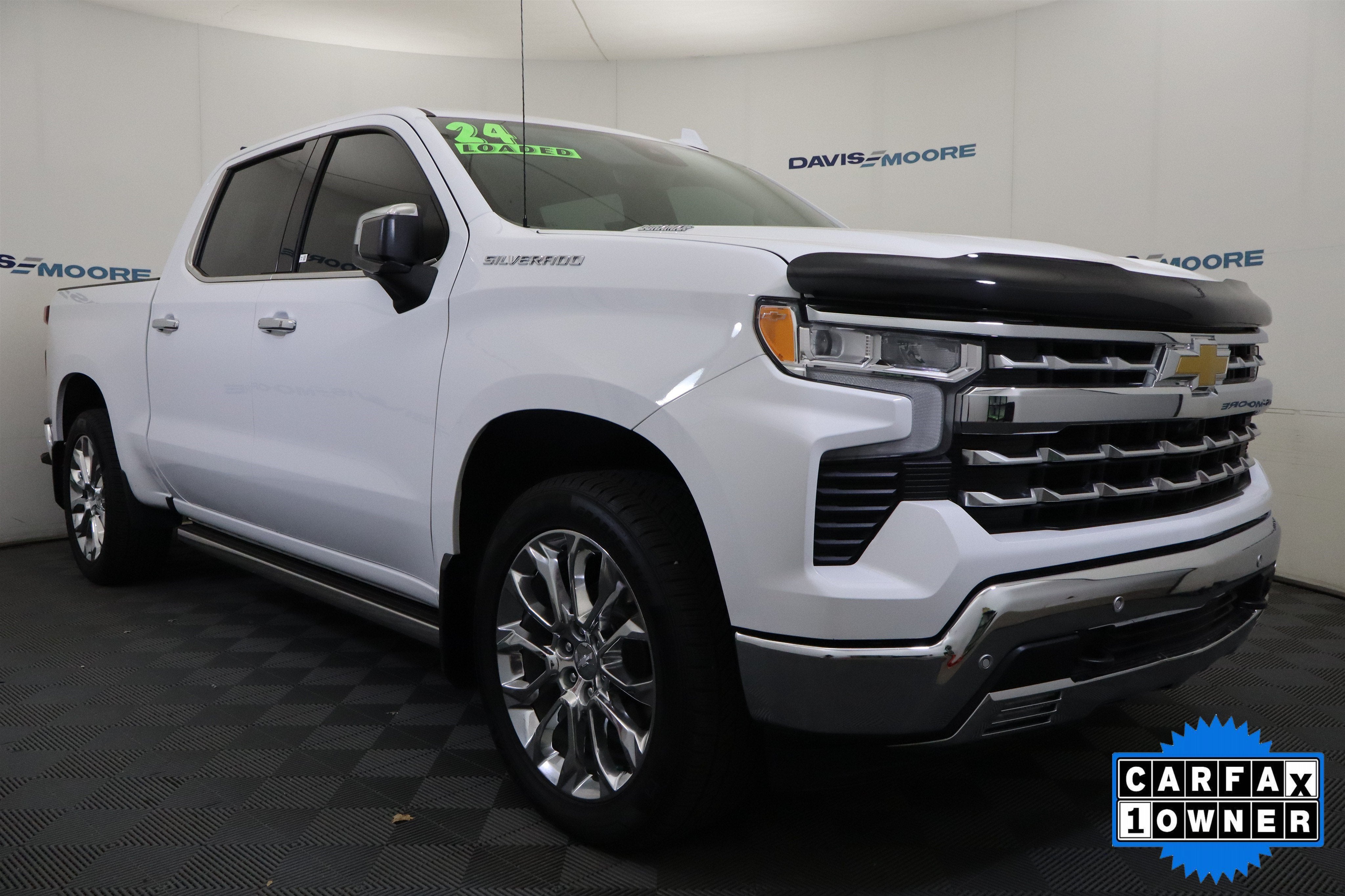 2024 Chevrolet Silverado 1500 LTZ Crew Cab 4WD