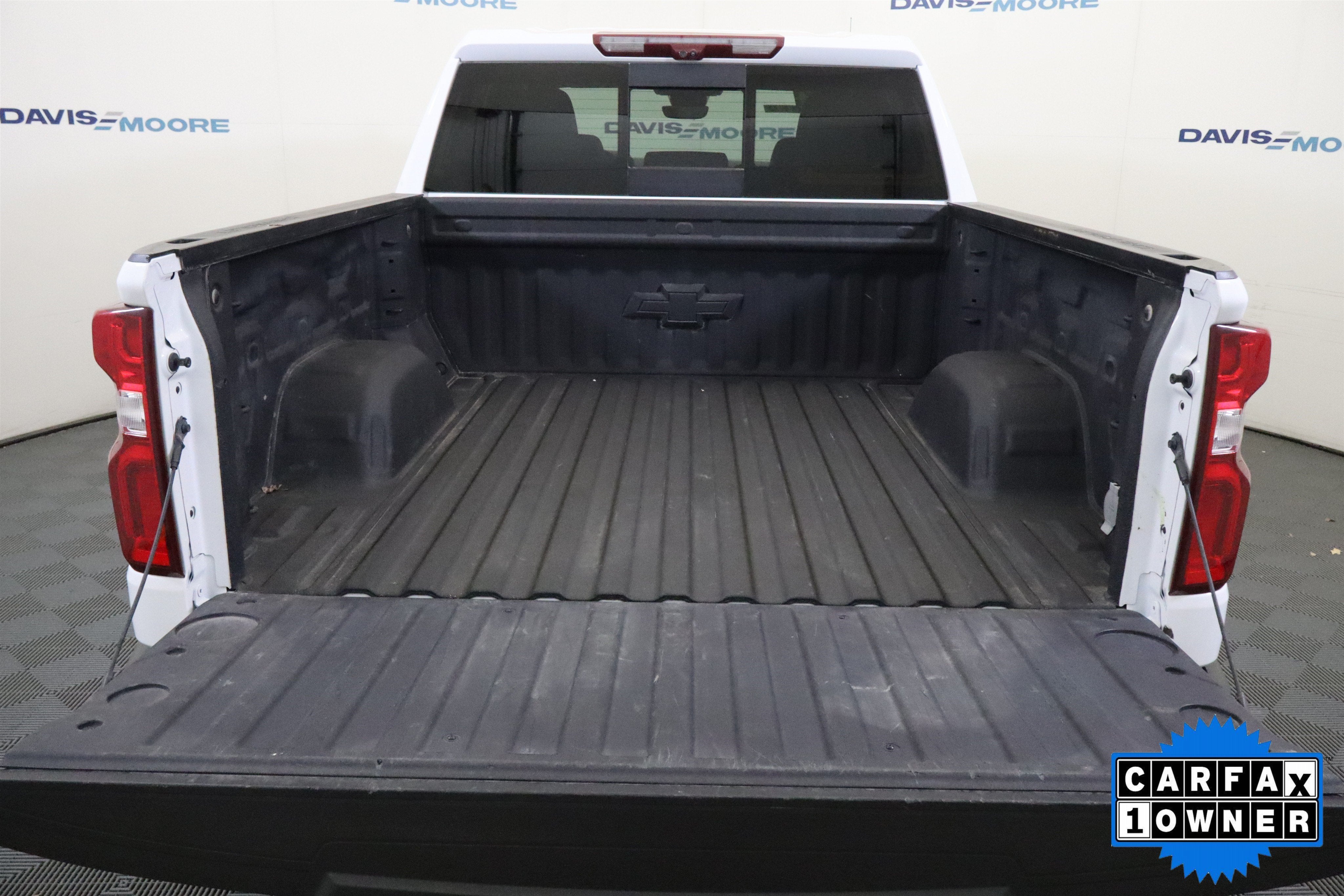 2024 Chevrolet Silverado 1500 LTZ Crew Cab 4WD