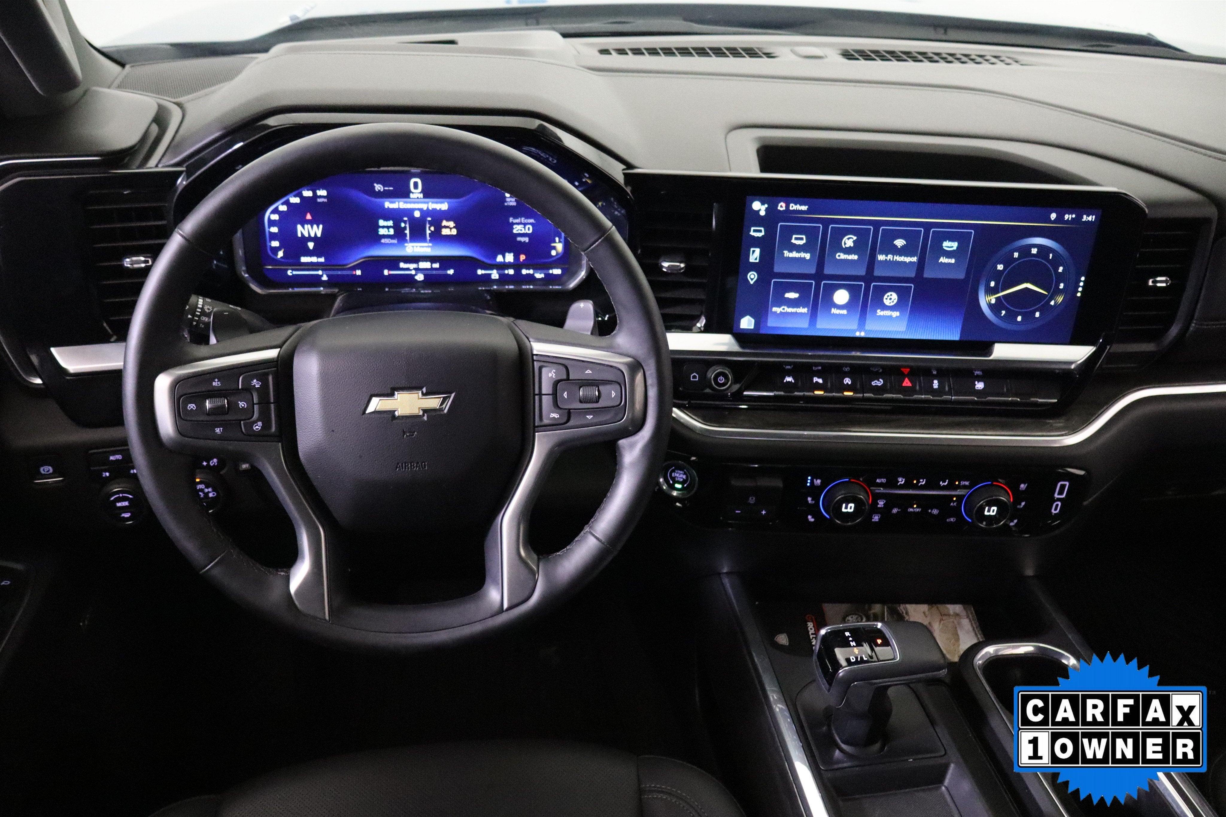 2024 Chevrolet Silverado 1500 LTZ Crew Cab 4WD