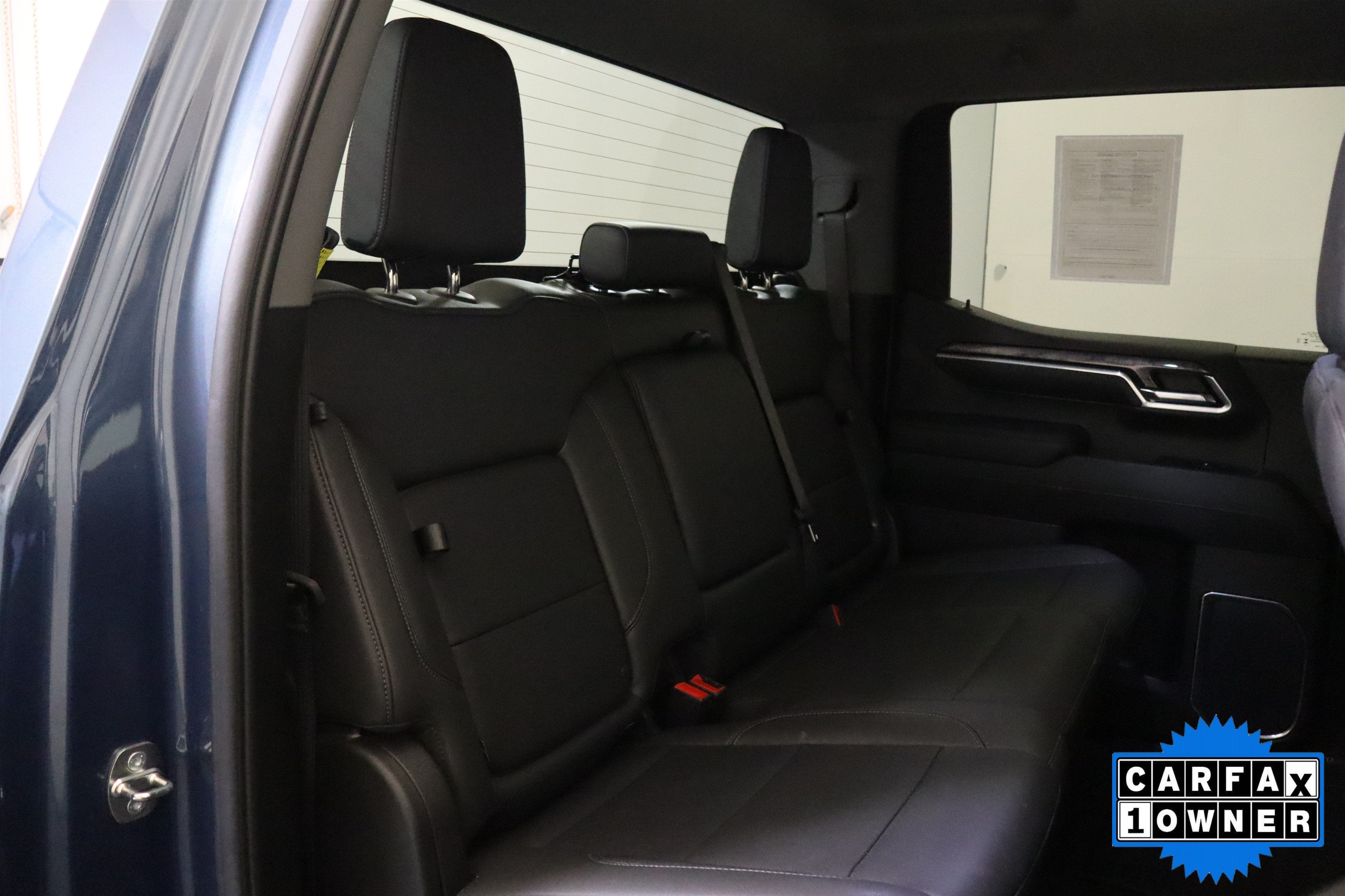 2024 Chevrolet Silverado 1500 LTZ Crew Cab 4WD