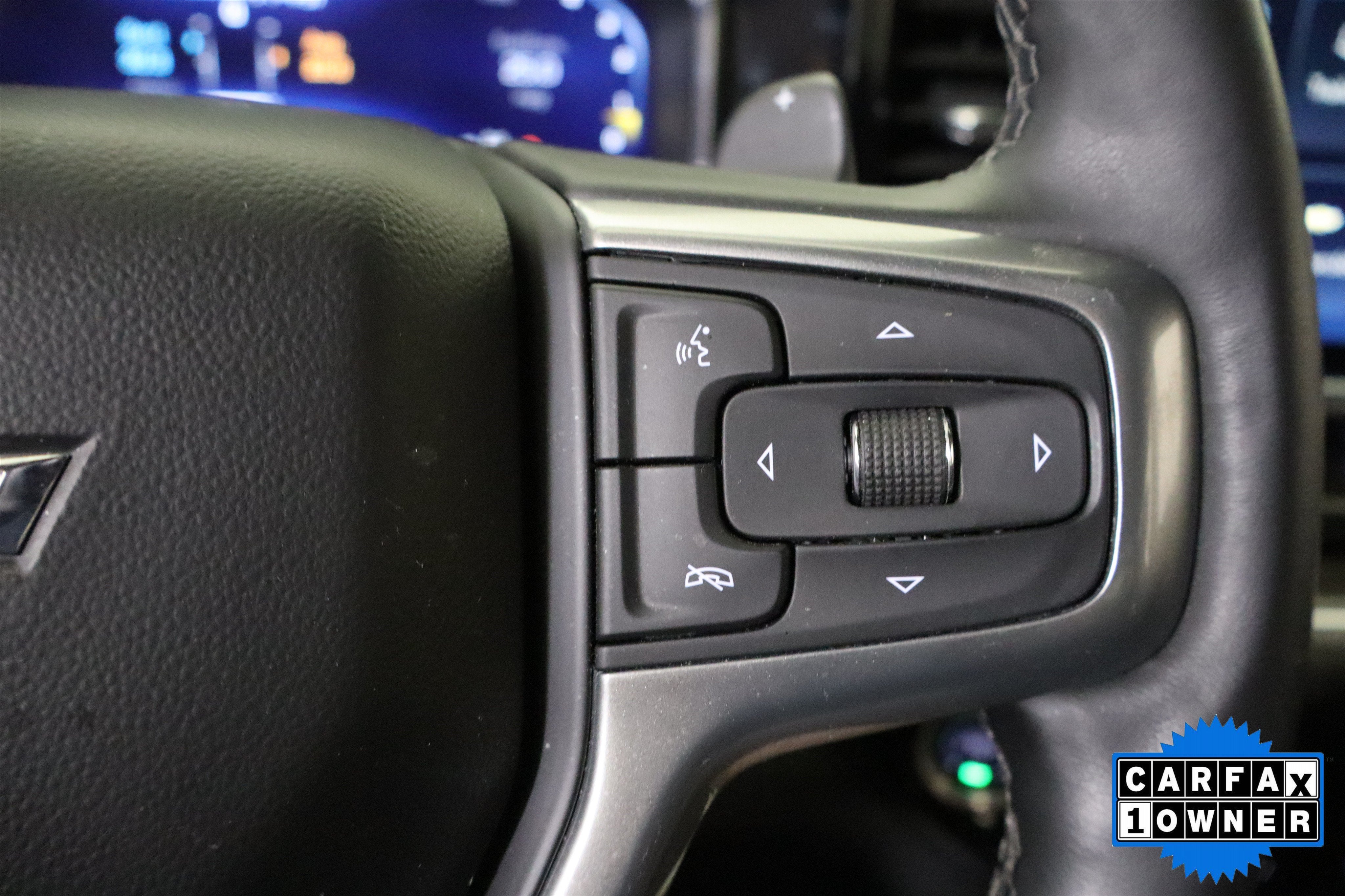 2024 Chevrolet Silverado 1500 LTZ Crew Cab 4WD