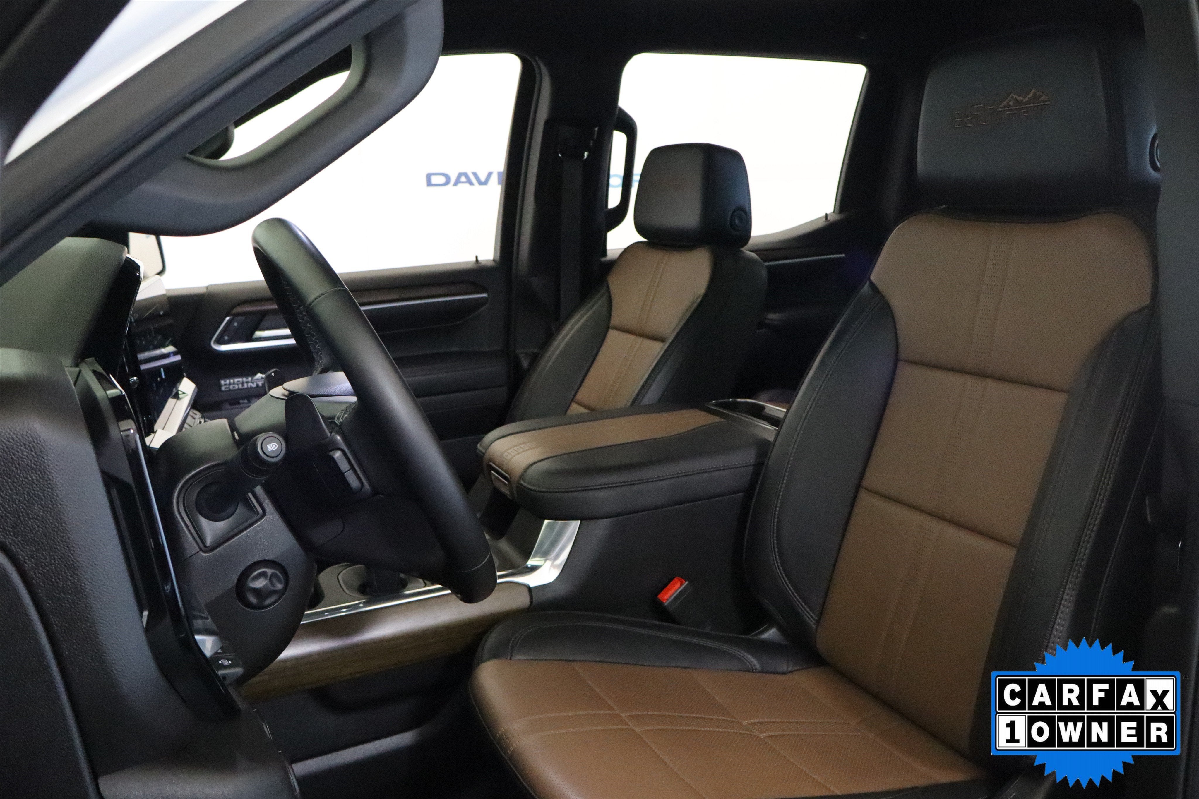 2024 Chevrolet Silverado 1500 High Country Crew Cab 4WD