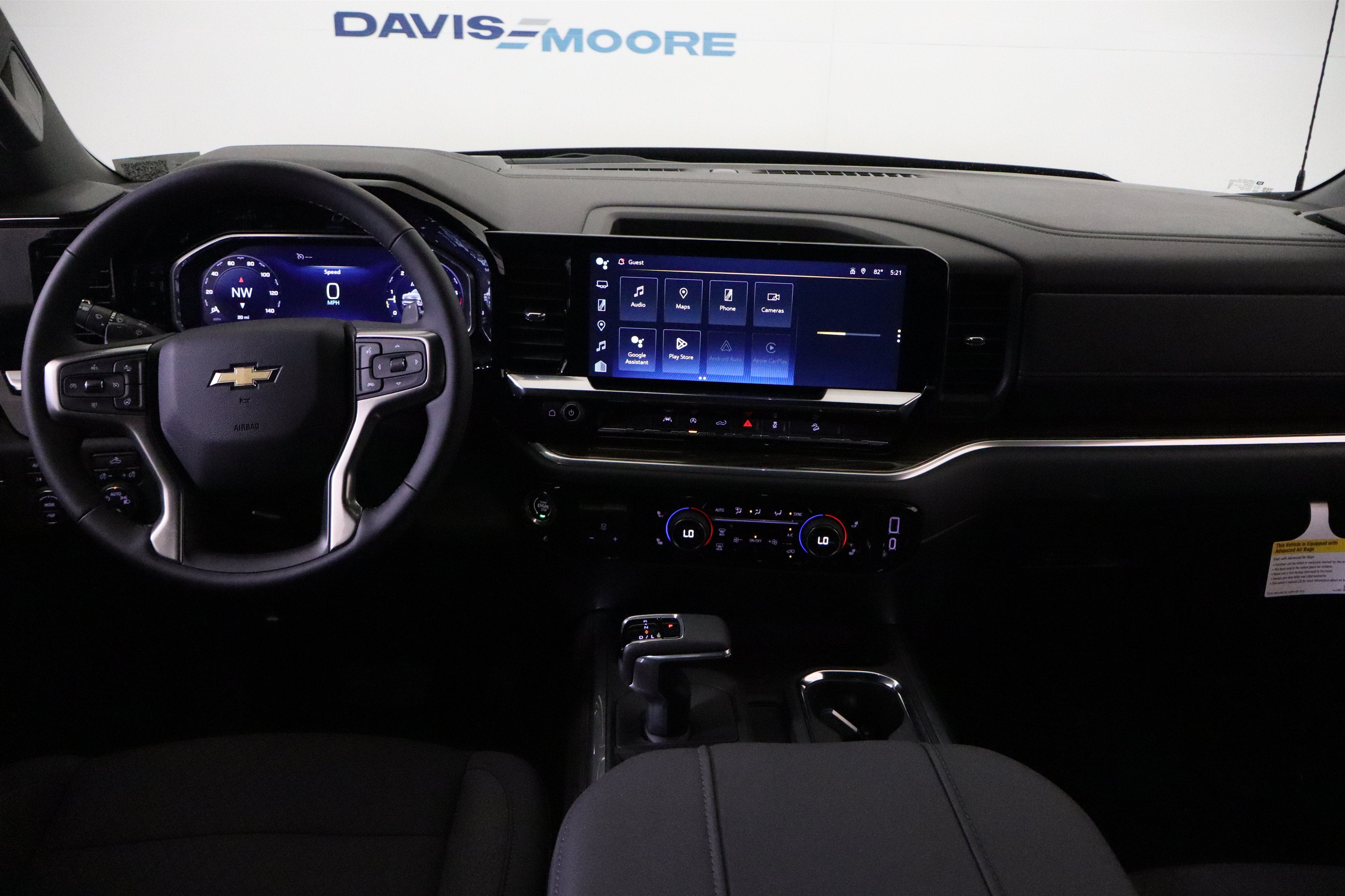 2026 Chevrolet Silverado 1500 LT Crew Cab 4WD