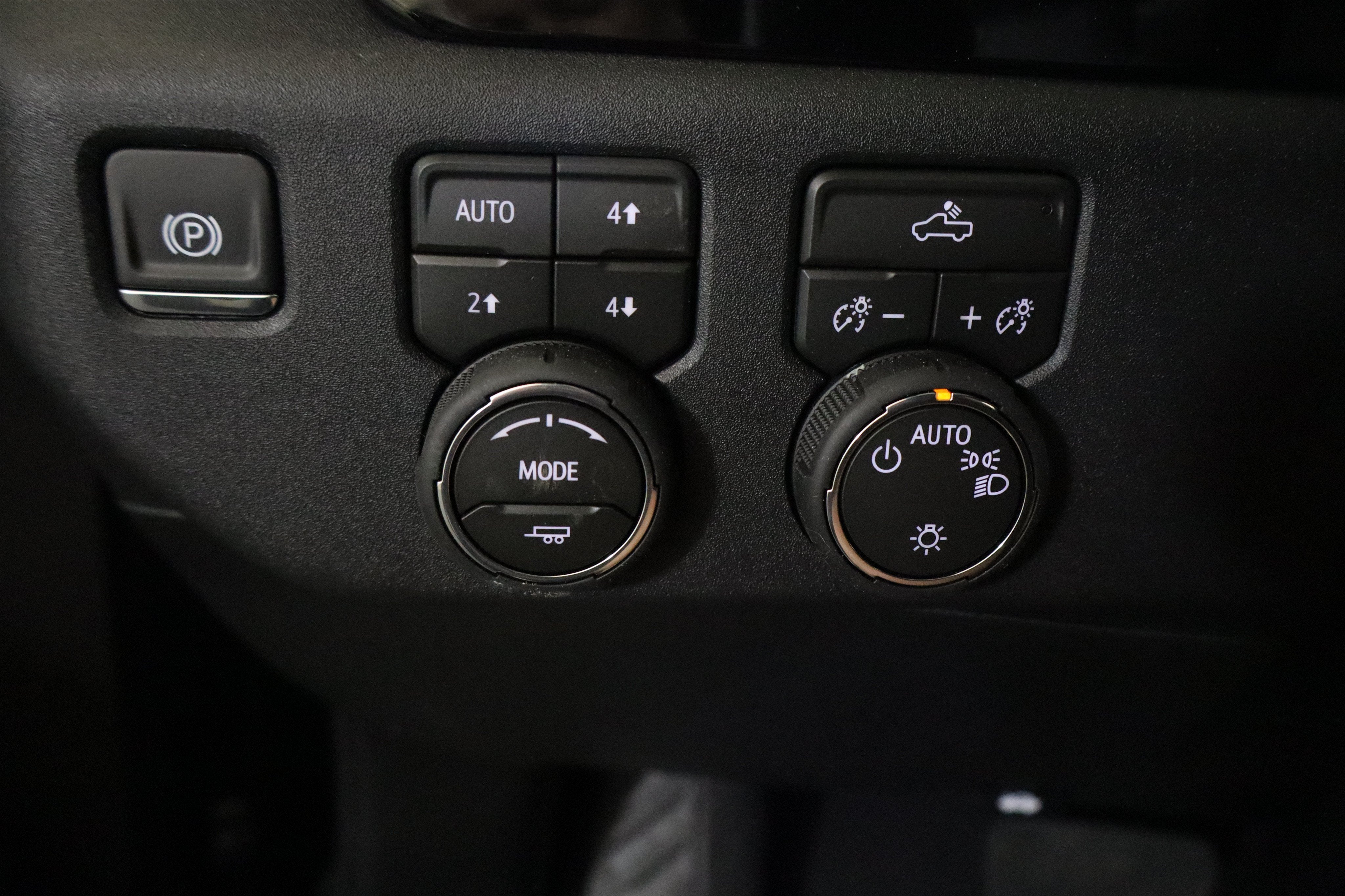2026 Chevrolet Silverado 1500 LT Crew Cab 4WD
