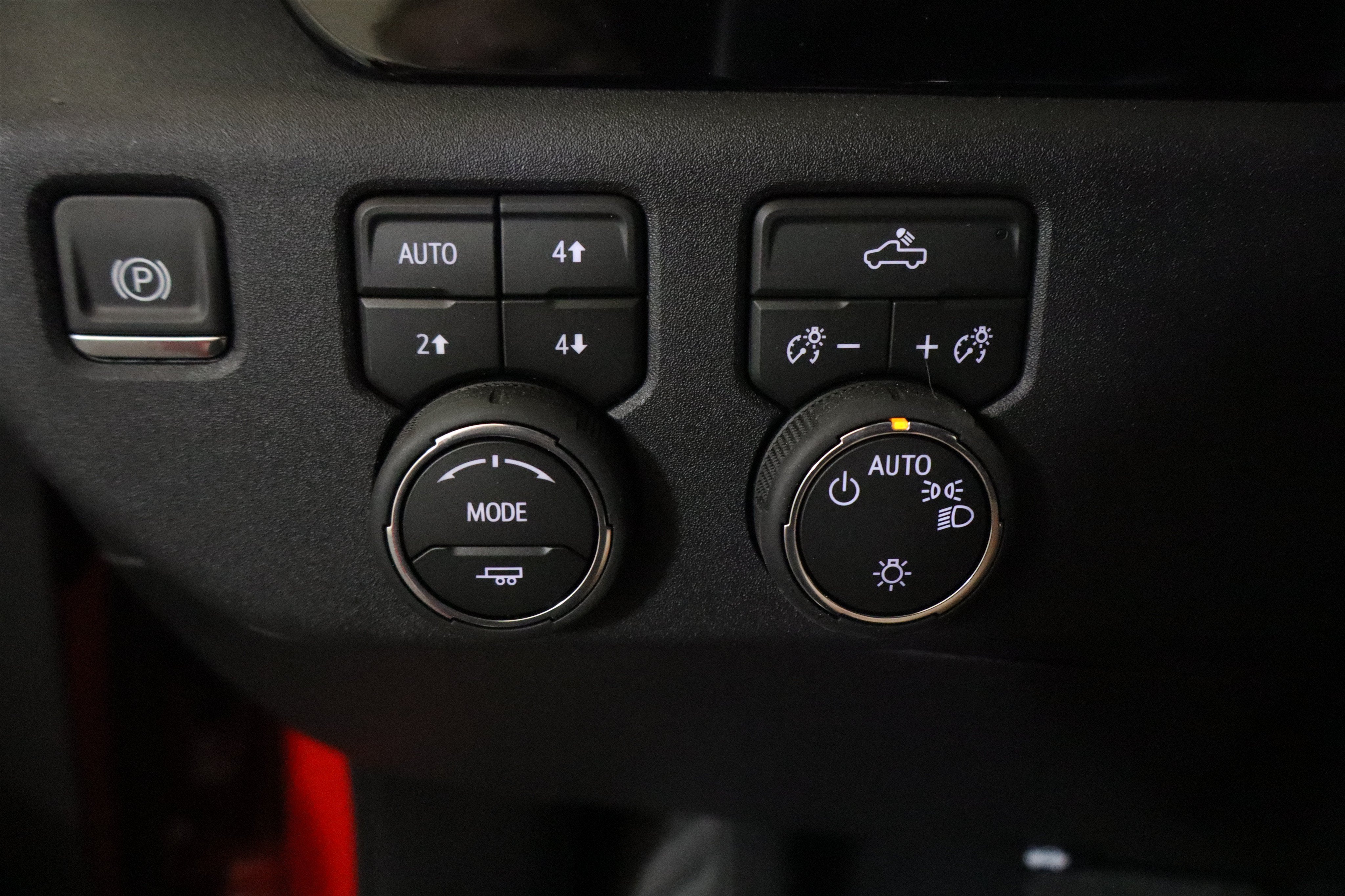 2026 Chevrolet Silverado 1500 LT Crew Cab 4WD
