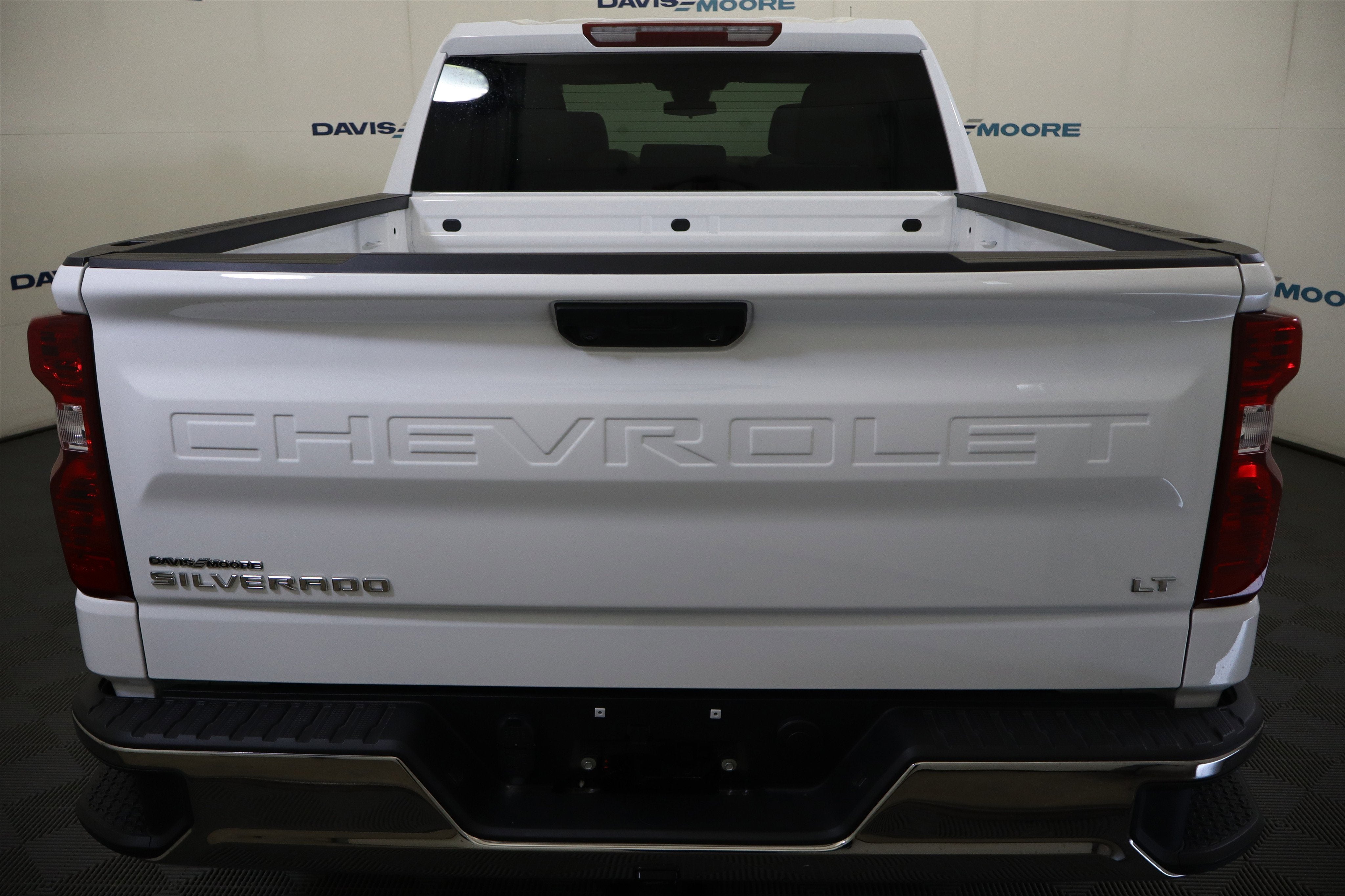 2026 Chevrolet Silverado 1500 LT Crew Cab 4WD