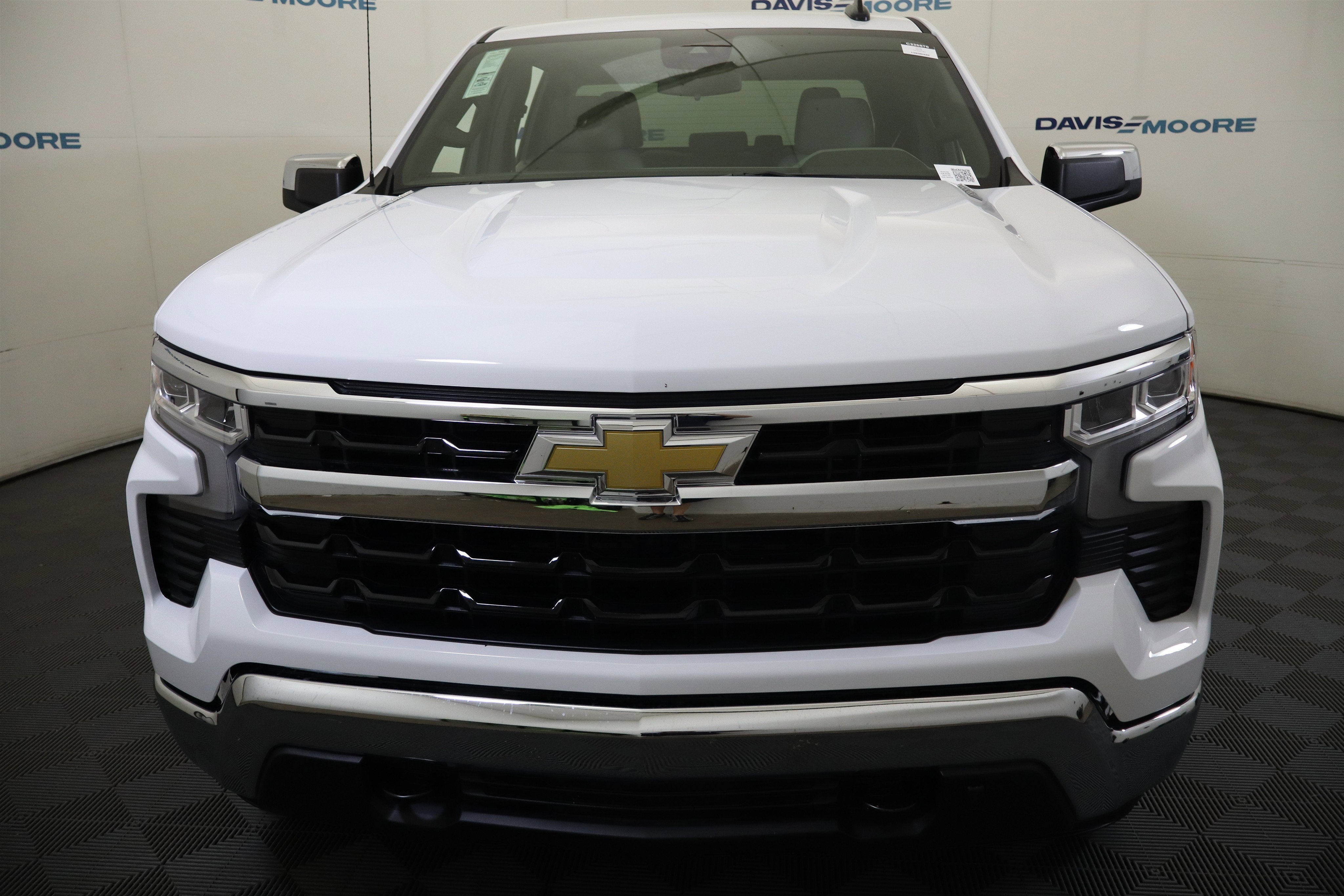 2026 Chevrolet Silverado 1500 LT Crew Cab 4WD