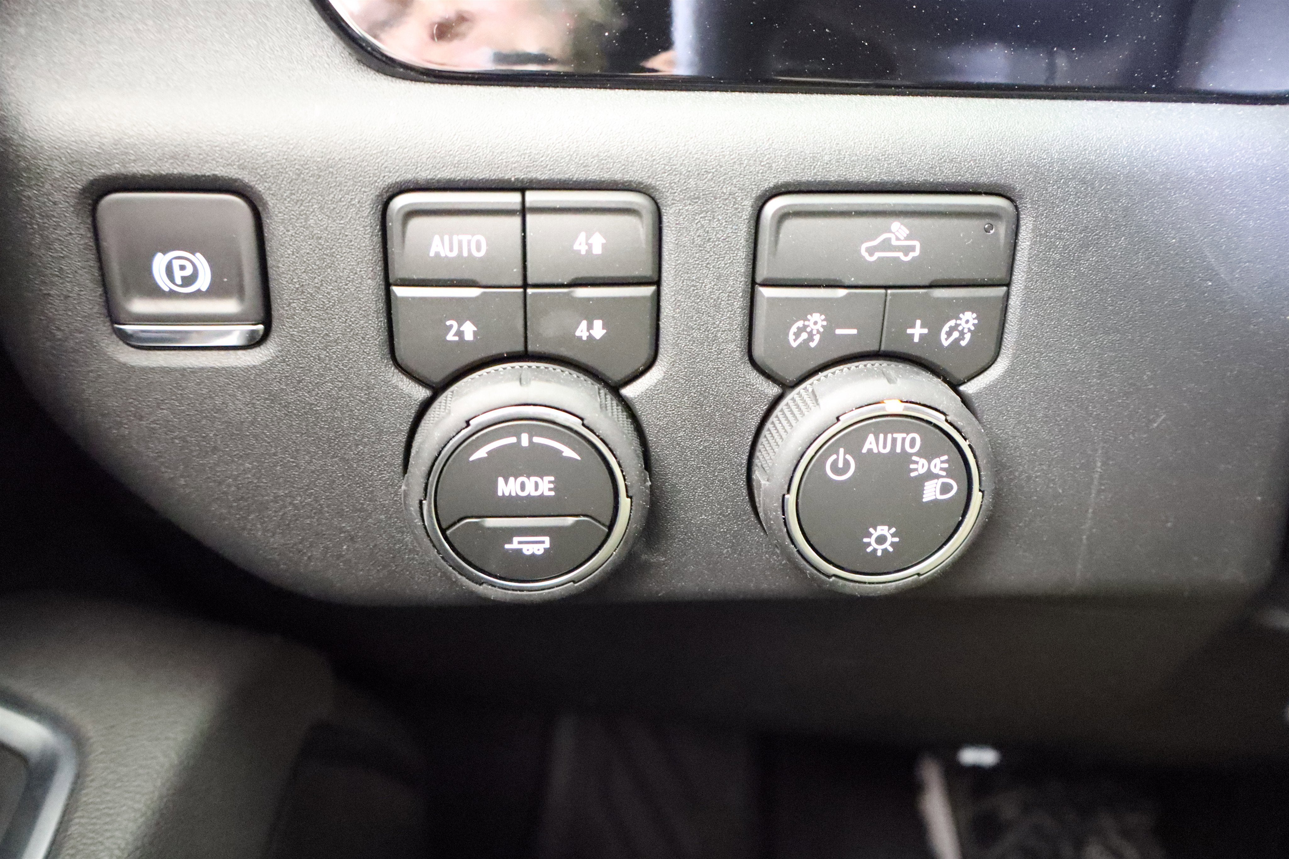 2026 Chevrolet Silverado 1500 LT Crew Cab 4WD