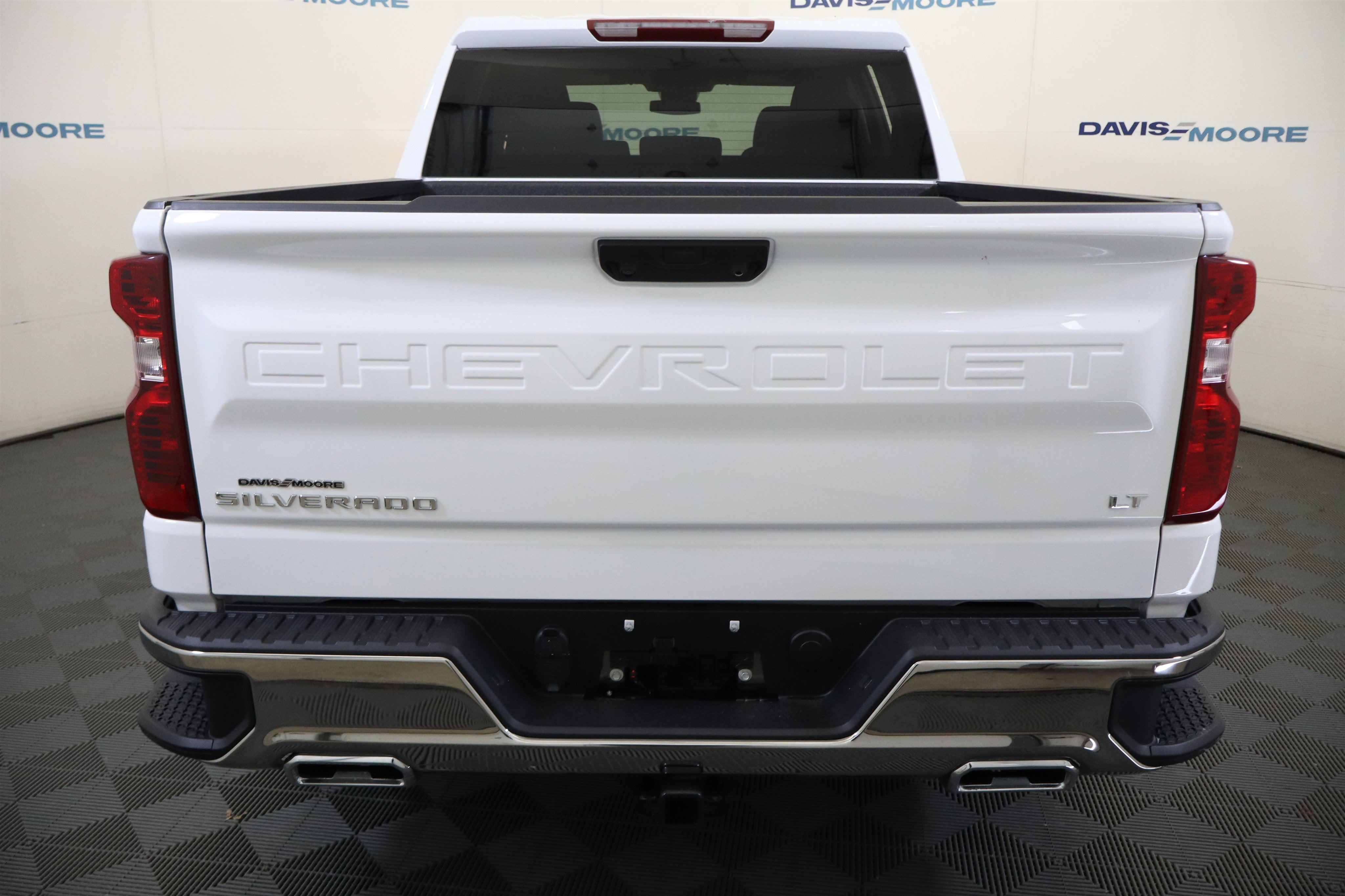 2026 Chevrolet Silverado 1500 LT Crew Cab 4WD
