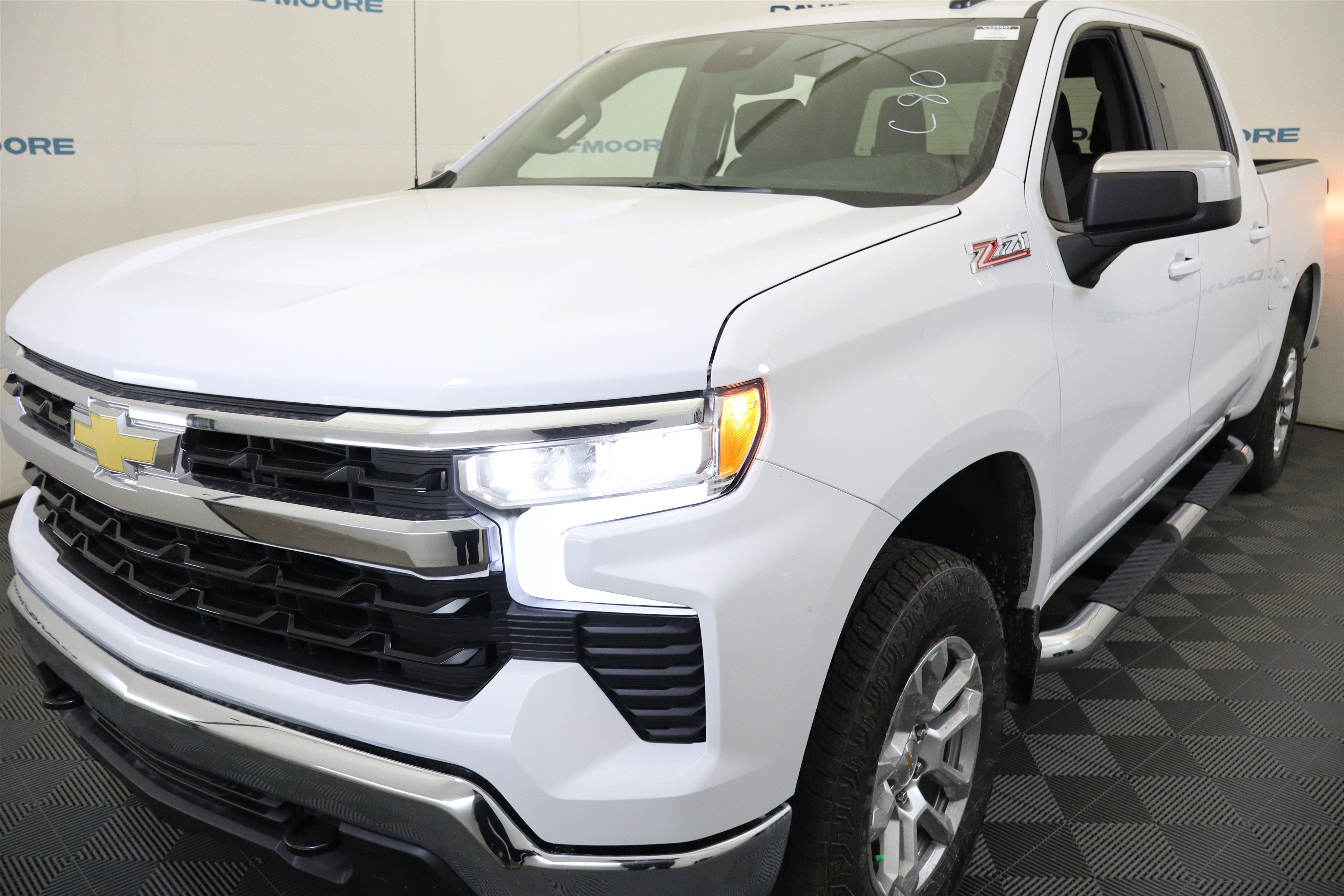 2026 Chevrolet Silverado 1500 LT 4WD