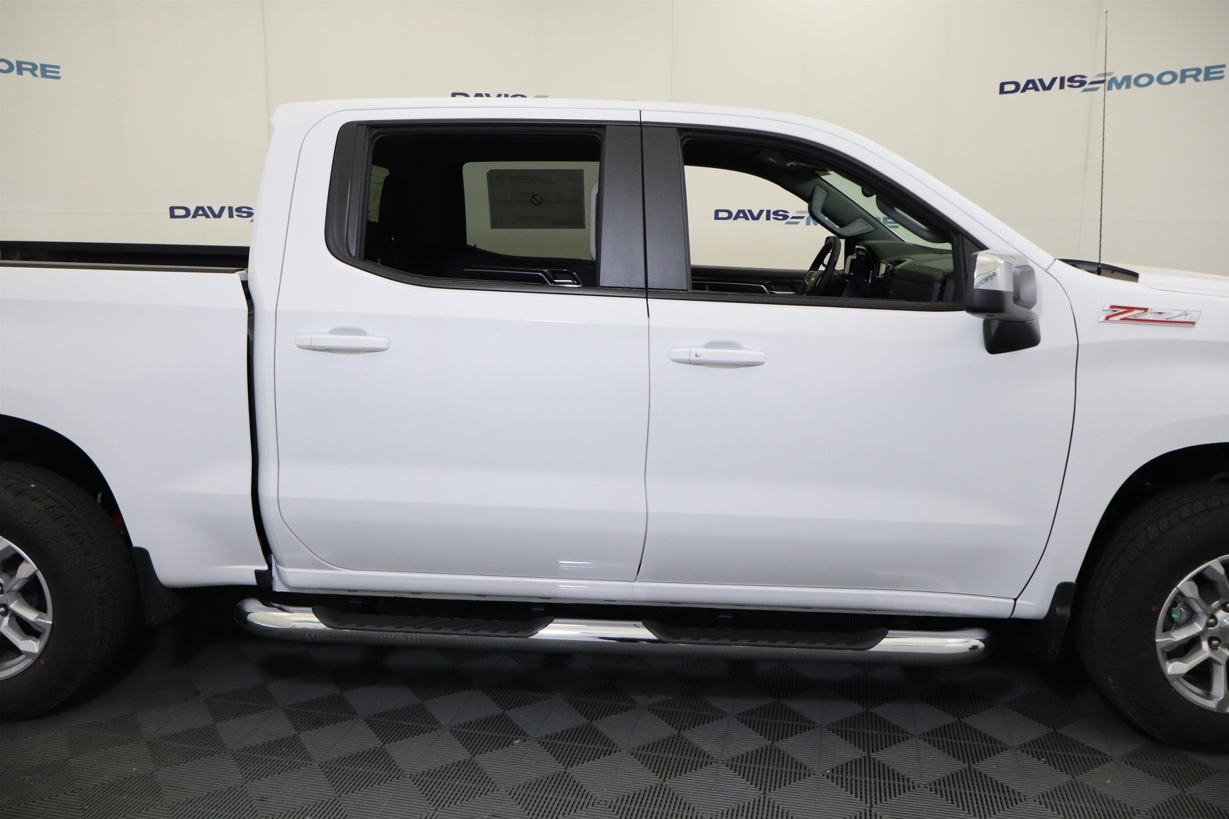2026 Chevrolet Silverado 1500 LT 4WD