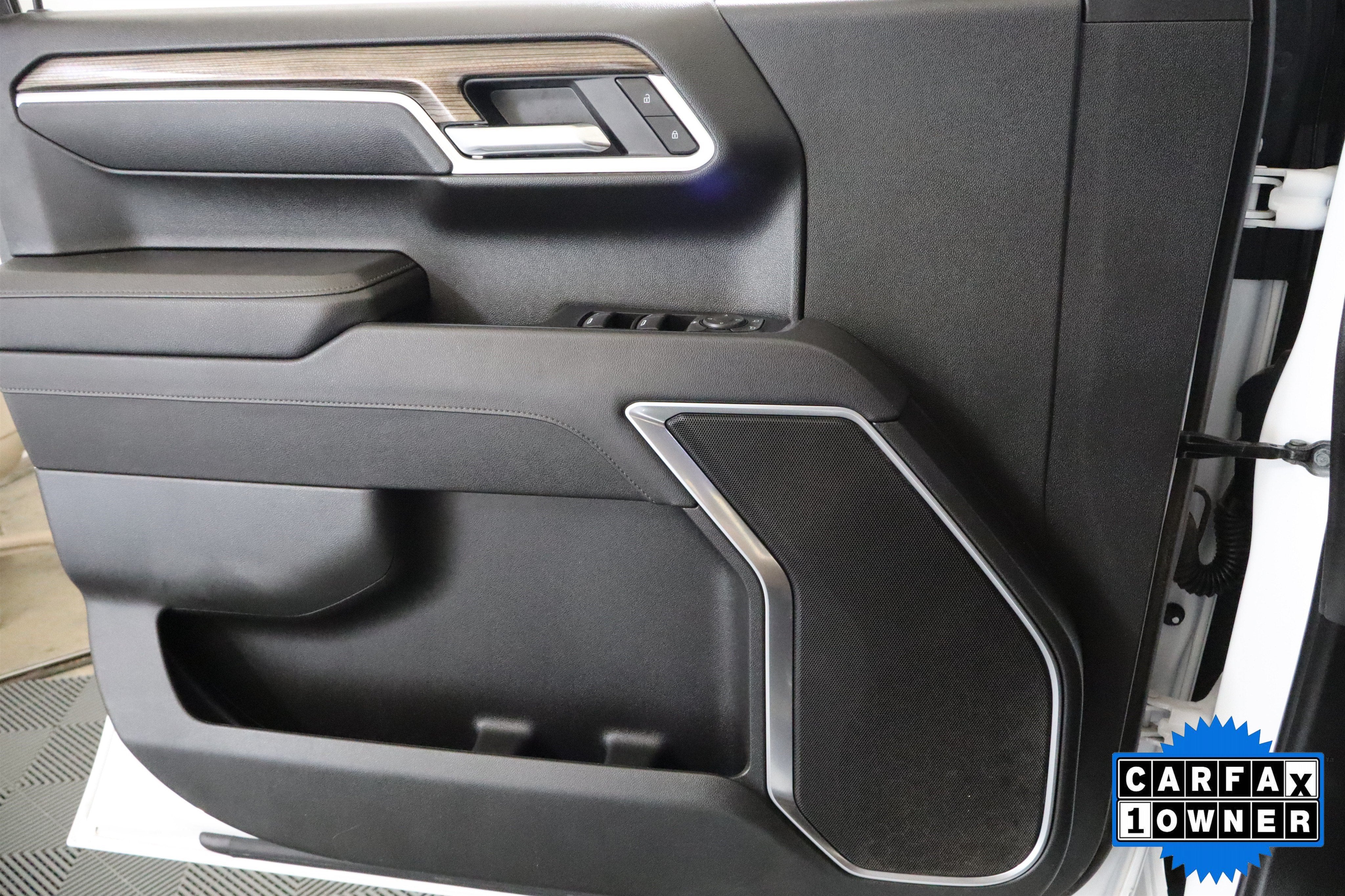 2025 Chevrolet Silverado 1500 LT Crew Cab 4WD