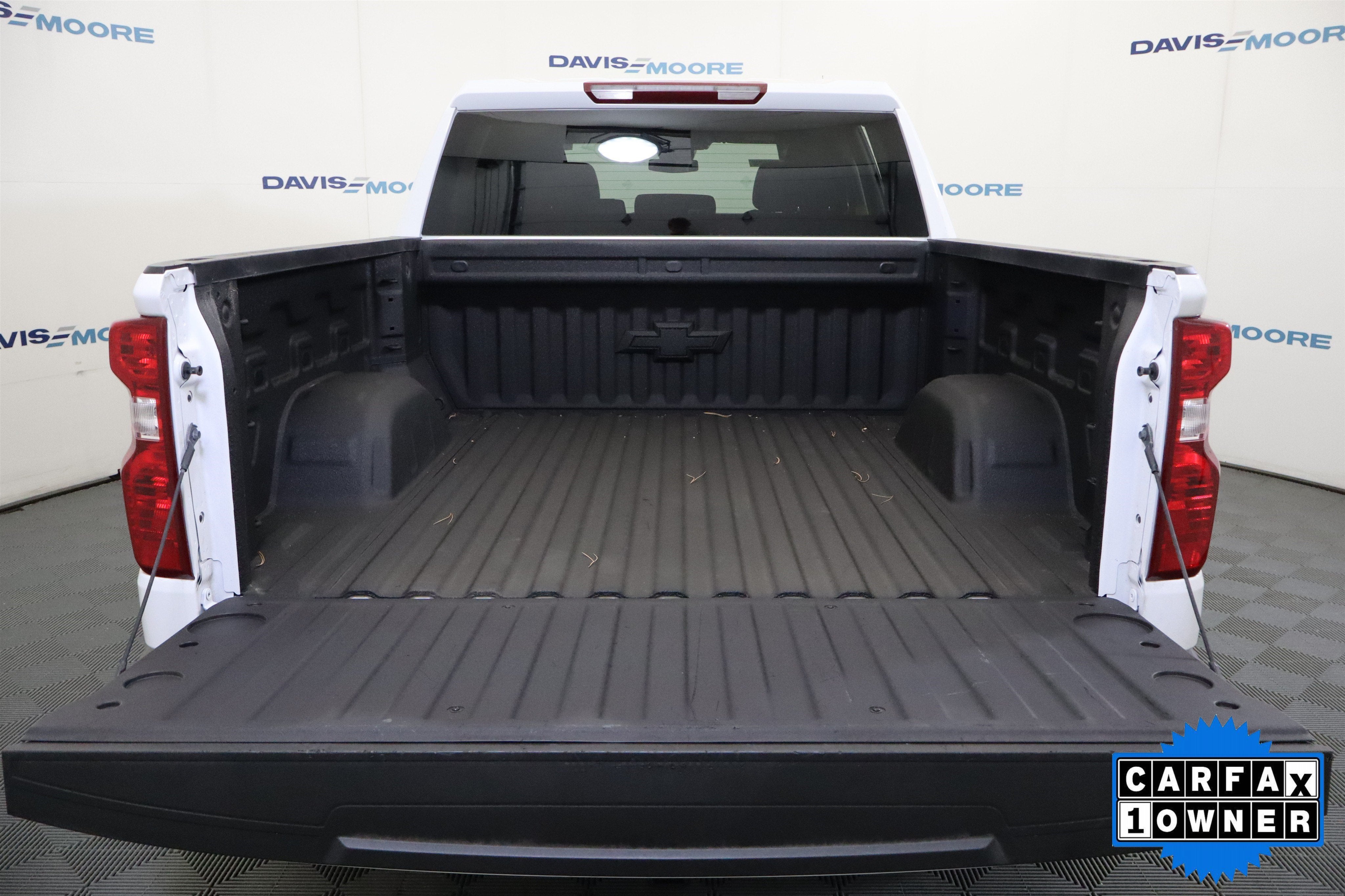 2025 Chevrolet Silverado 1500 LT Crew Cab 4WD