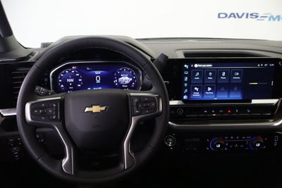 2026 Chevrolet Silverado 1500 LT Crew Cab 4WD