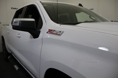2026 Chevrolet Silverado 1500 LT Crew Cab 4WD