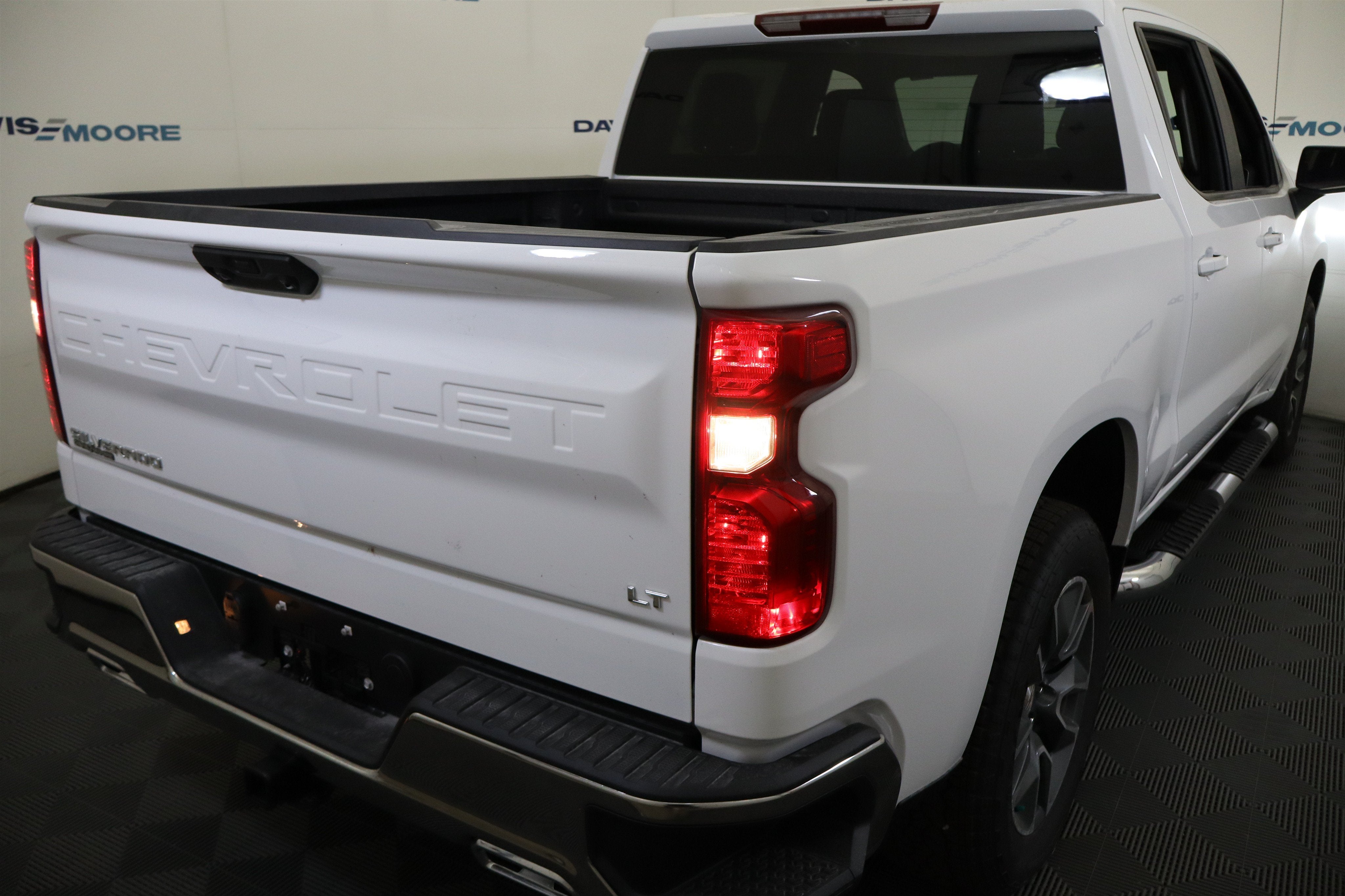 2026 Chevrolet Silverado 1500 LT Crew Cab 4WD