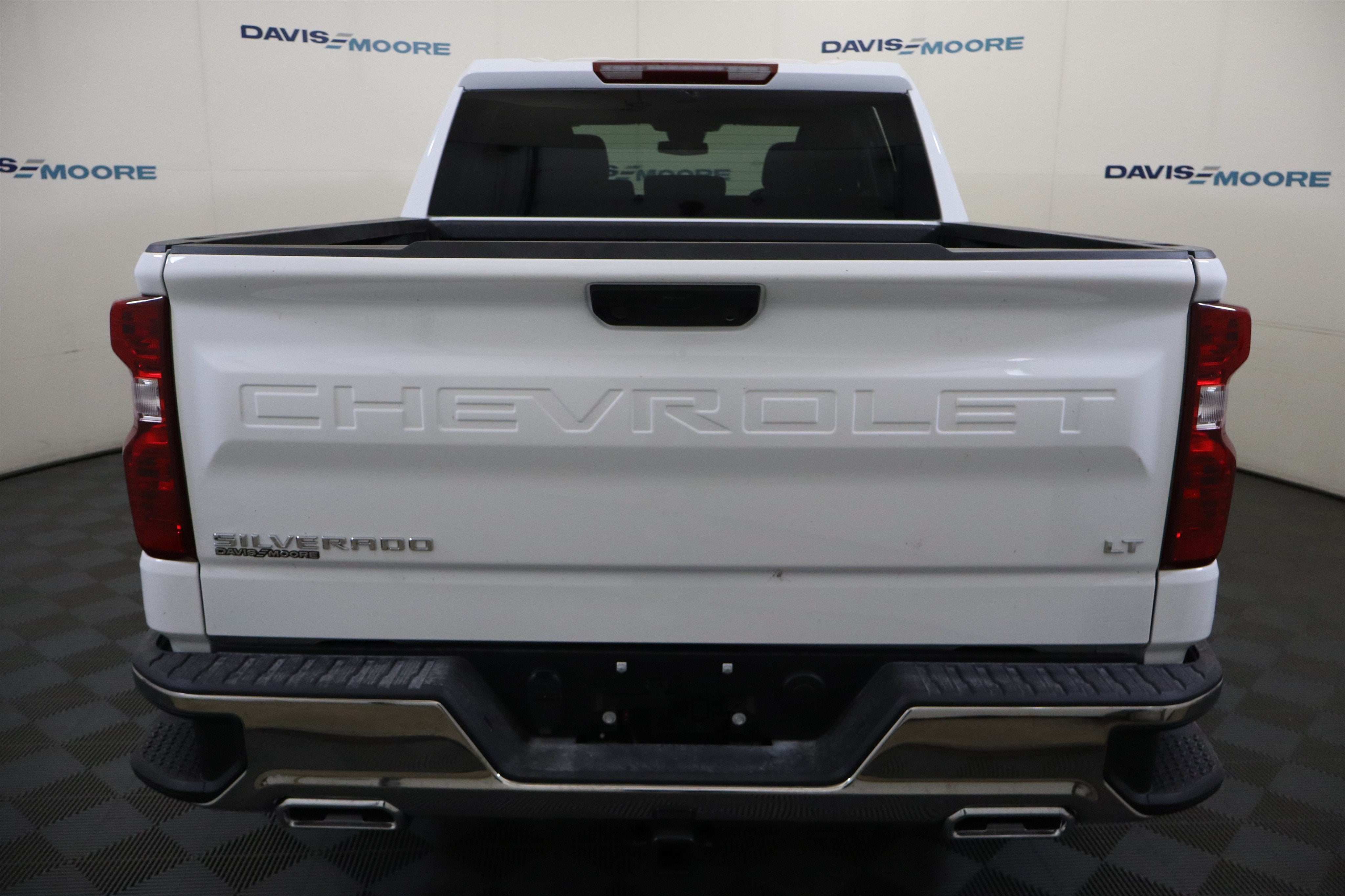 2026 Chevrolet Silverado 1500 LT Crew Cab 4WD