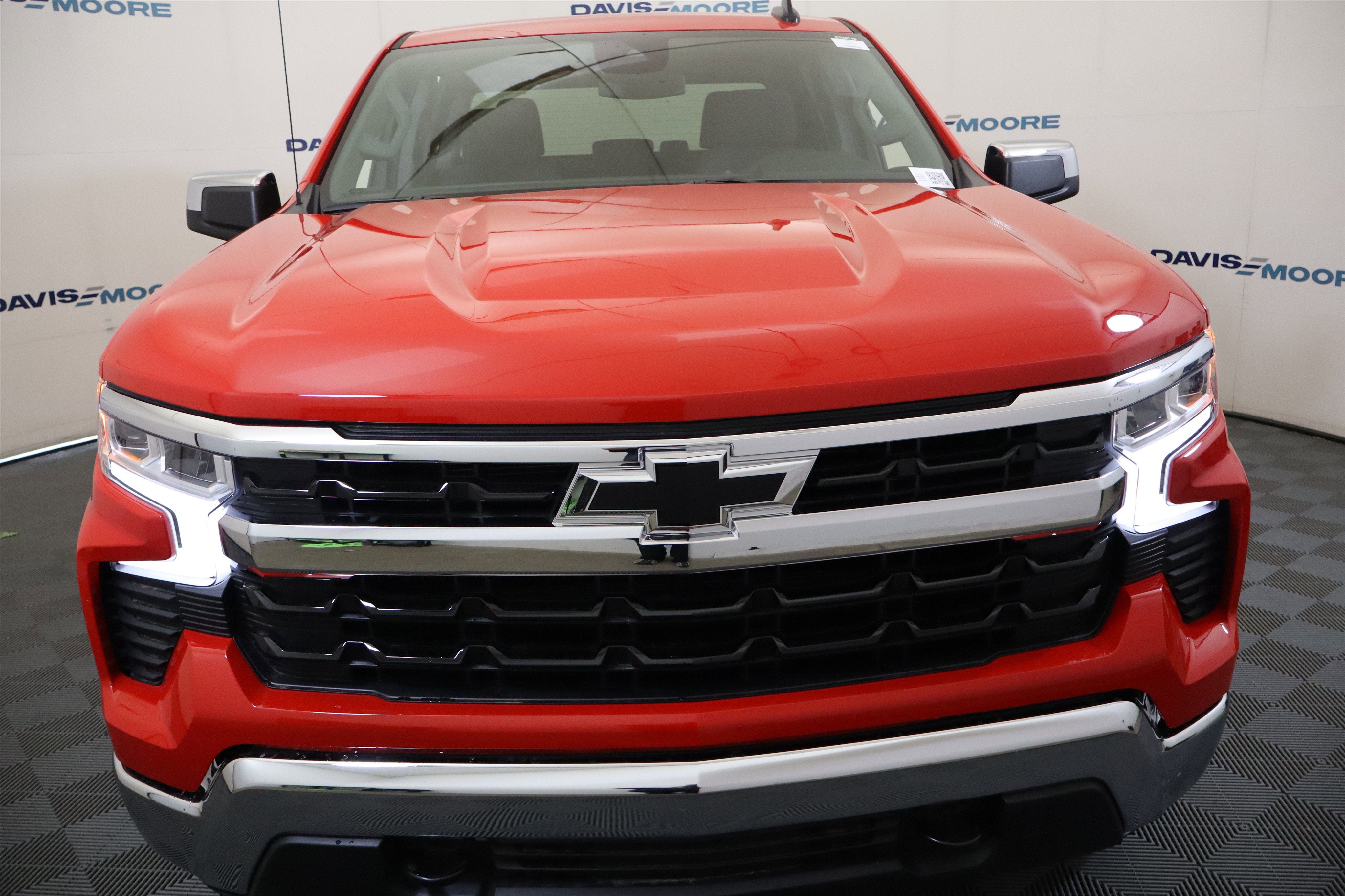 2026 Chevrolet Silverado 1500 LT Crew Cab 4WD