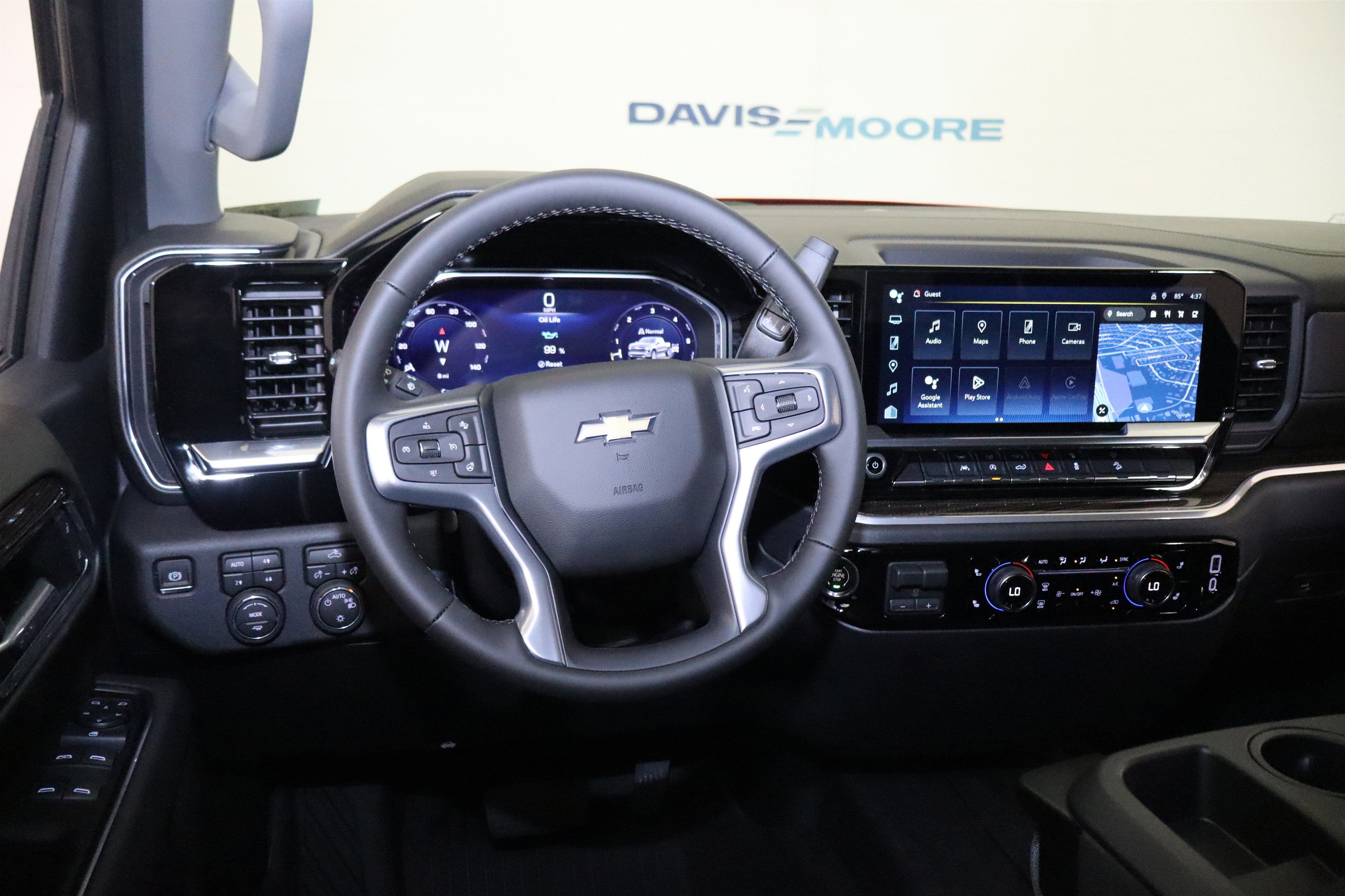 2026 Chevrolet Silverado 1500 LT Crew Cab 4WD