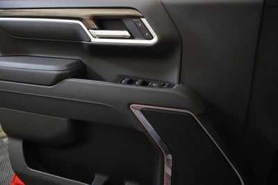 2026 Chevrolet Silverado 1500 LT Crew Cab 4WD