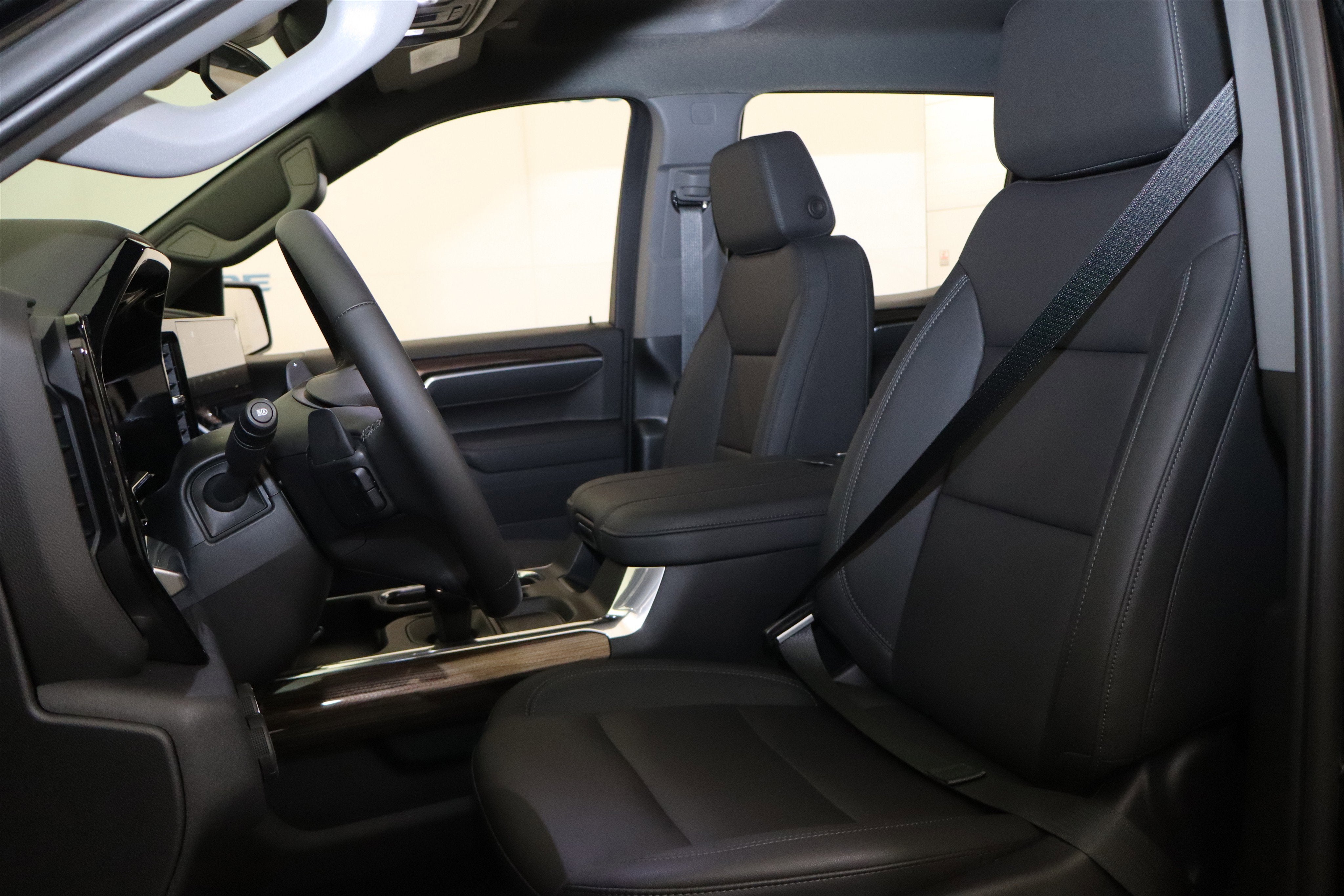 2026 Chevrolet Silverado 1500 RST Crew Cab 4WD