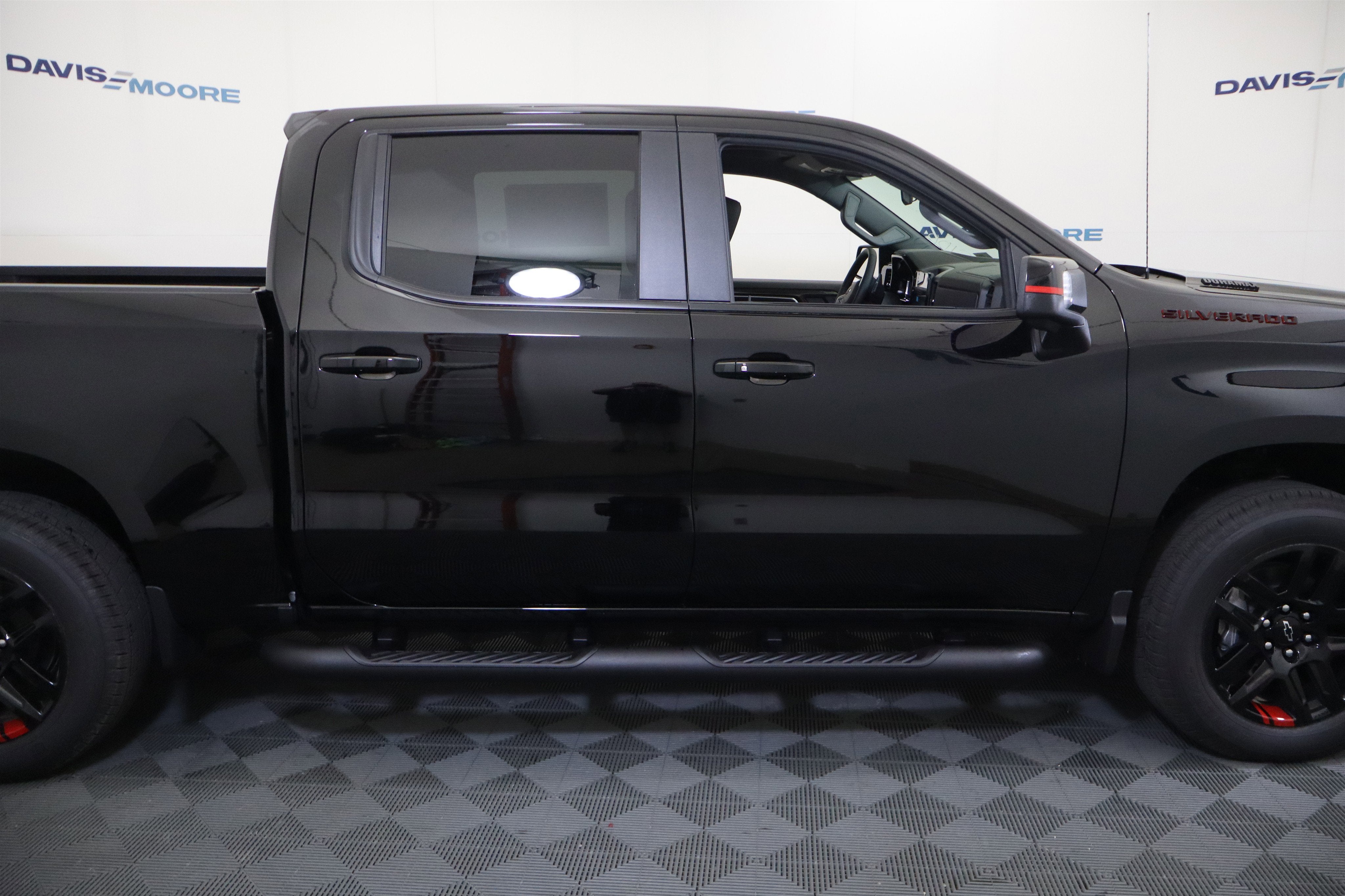 2026 Chevrolet Silverado 1500 RST Crew Cab 4WD