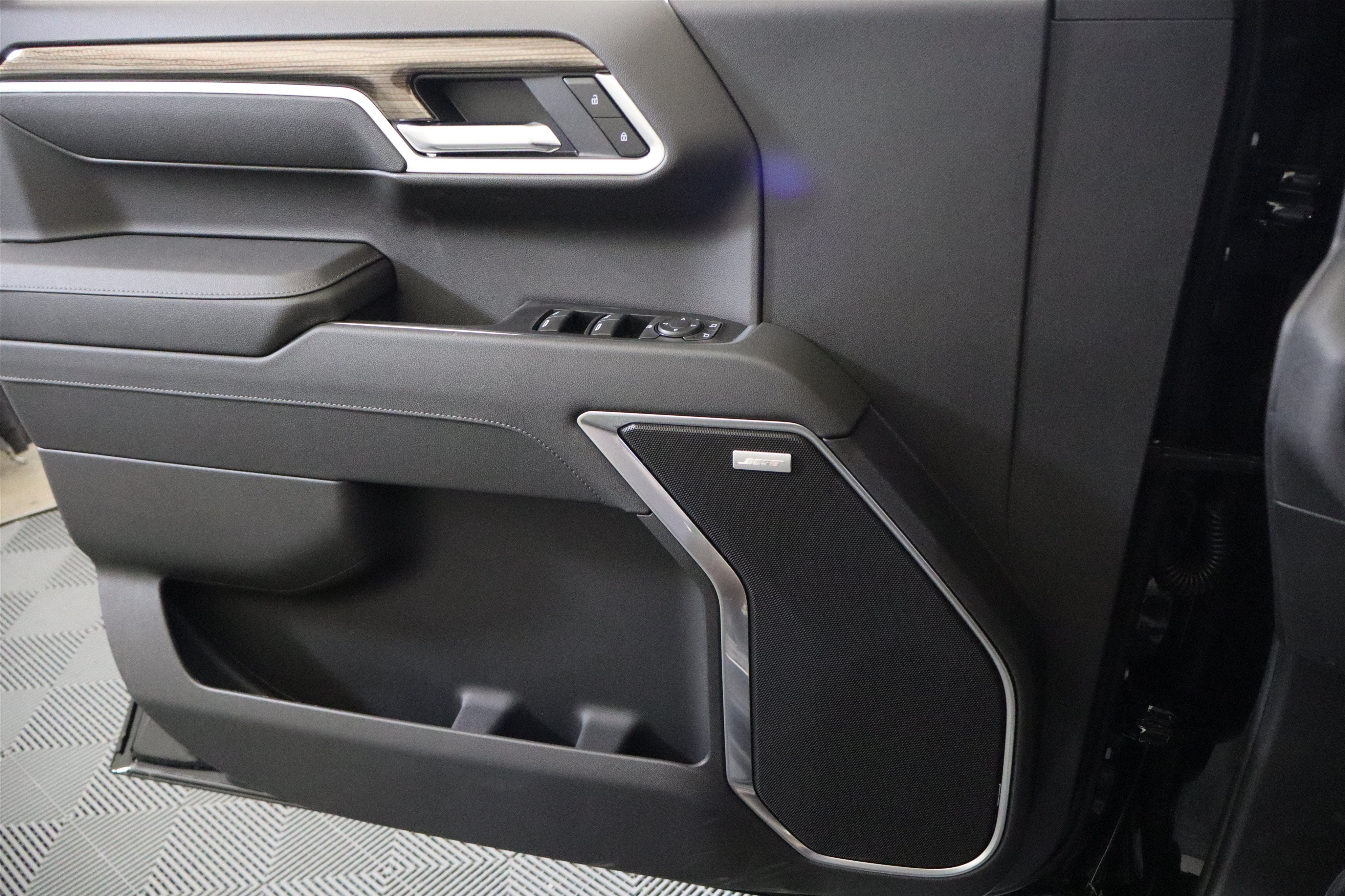 2026 Chevrolet Silverado 1500 RST Crew Cab 4WD