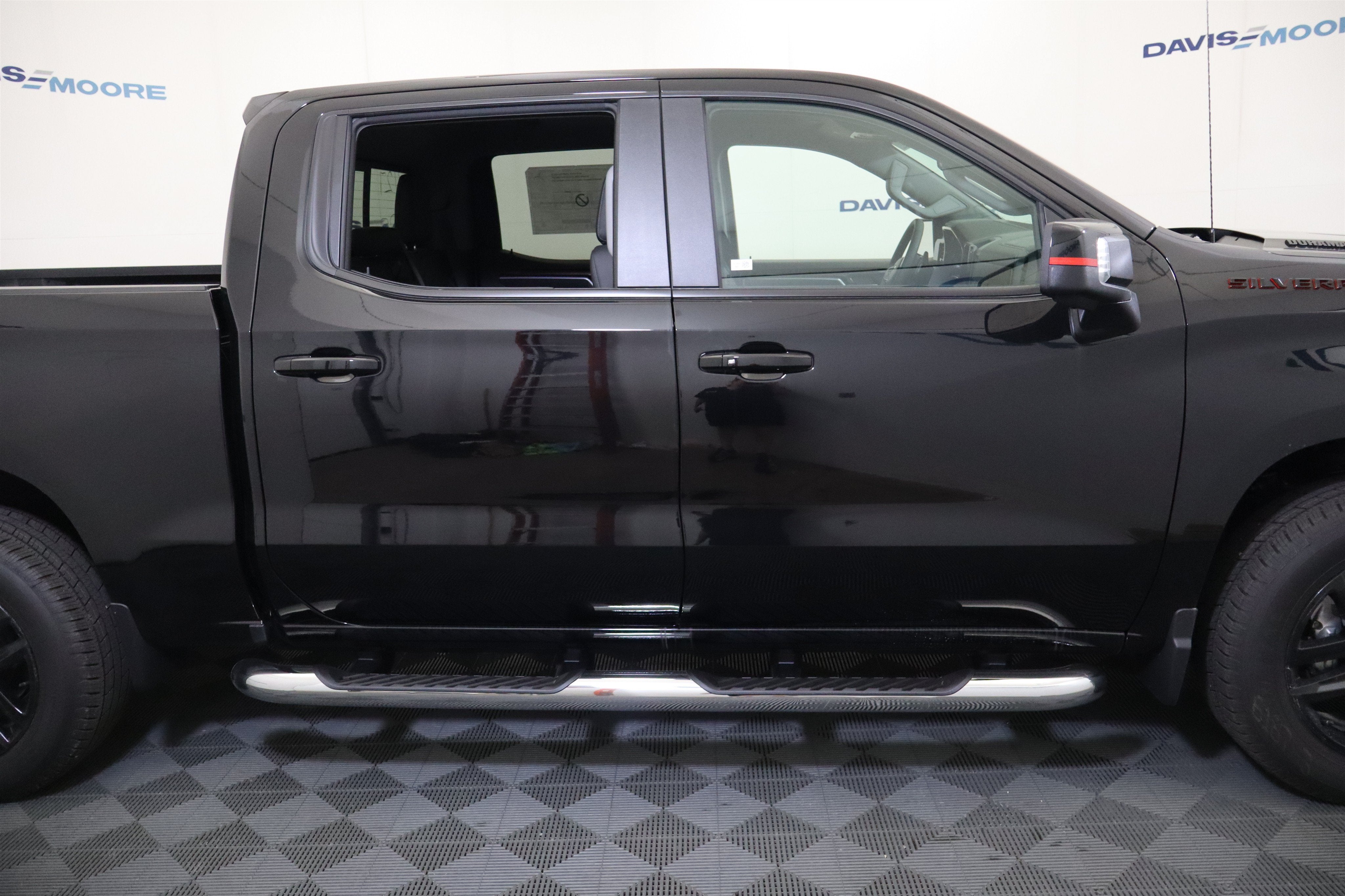 2026 Chevrolet Silverado 1500 RST Crew Cab 4WD