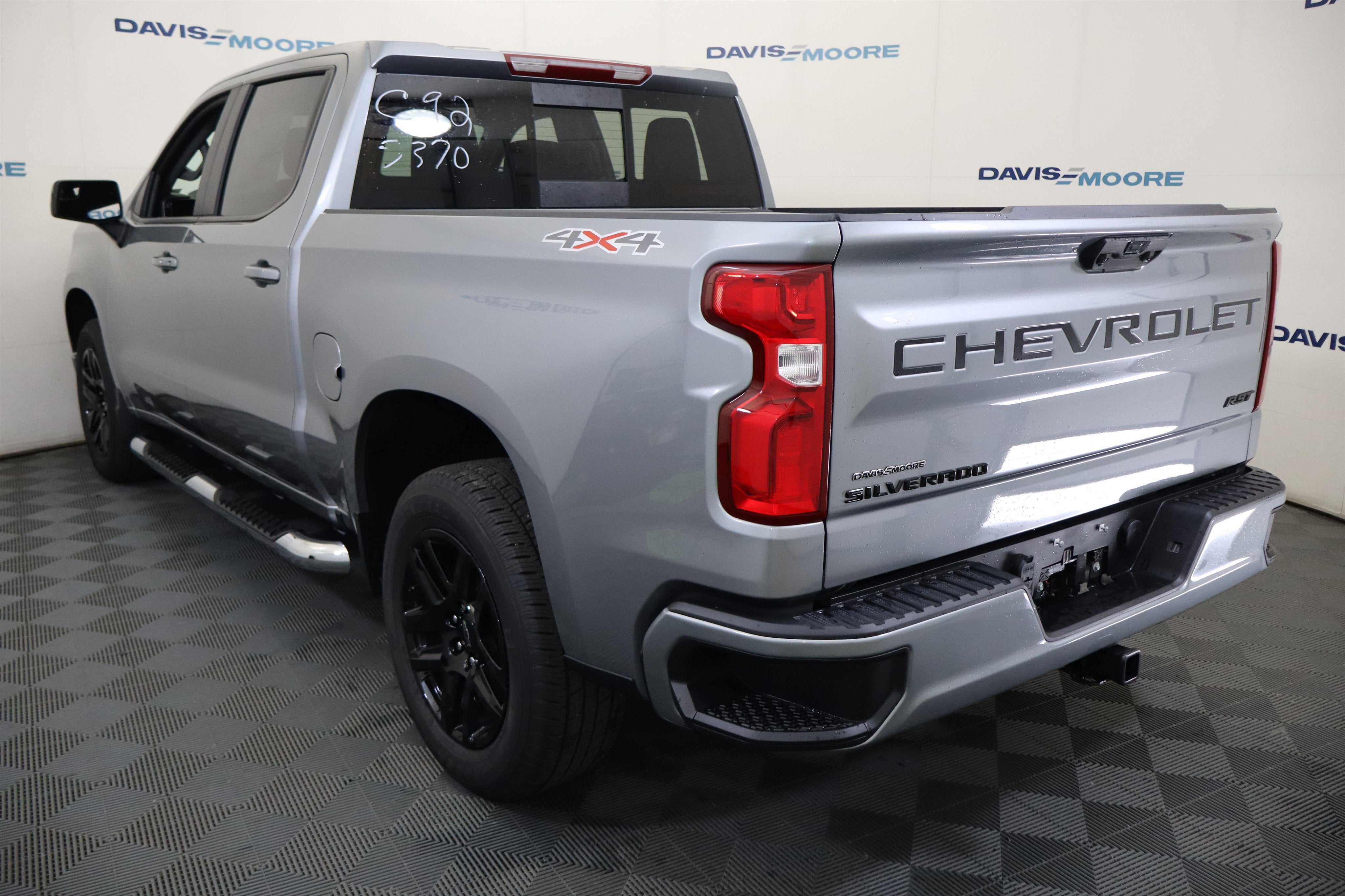 2026 Chevrolet Silverado 1500 RST Crew Cab 4WD