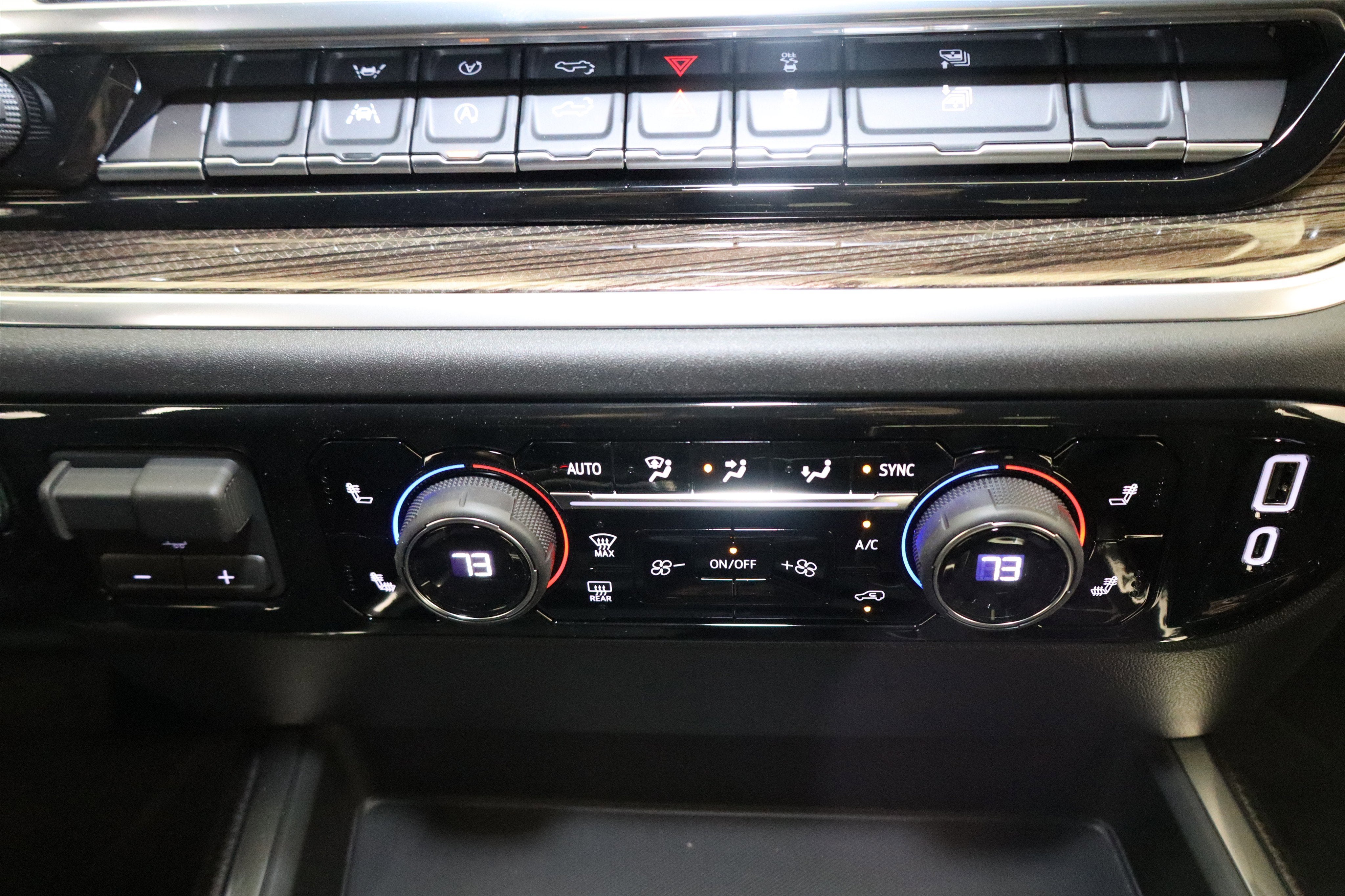 2026 Chevrolet Silverado 1500 RST Crew Cab 4WD