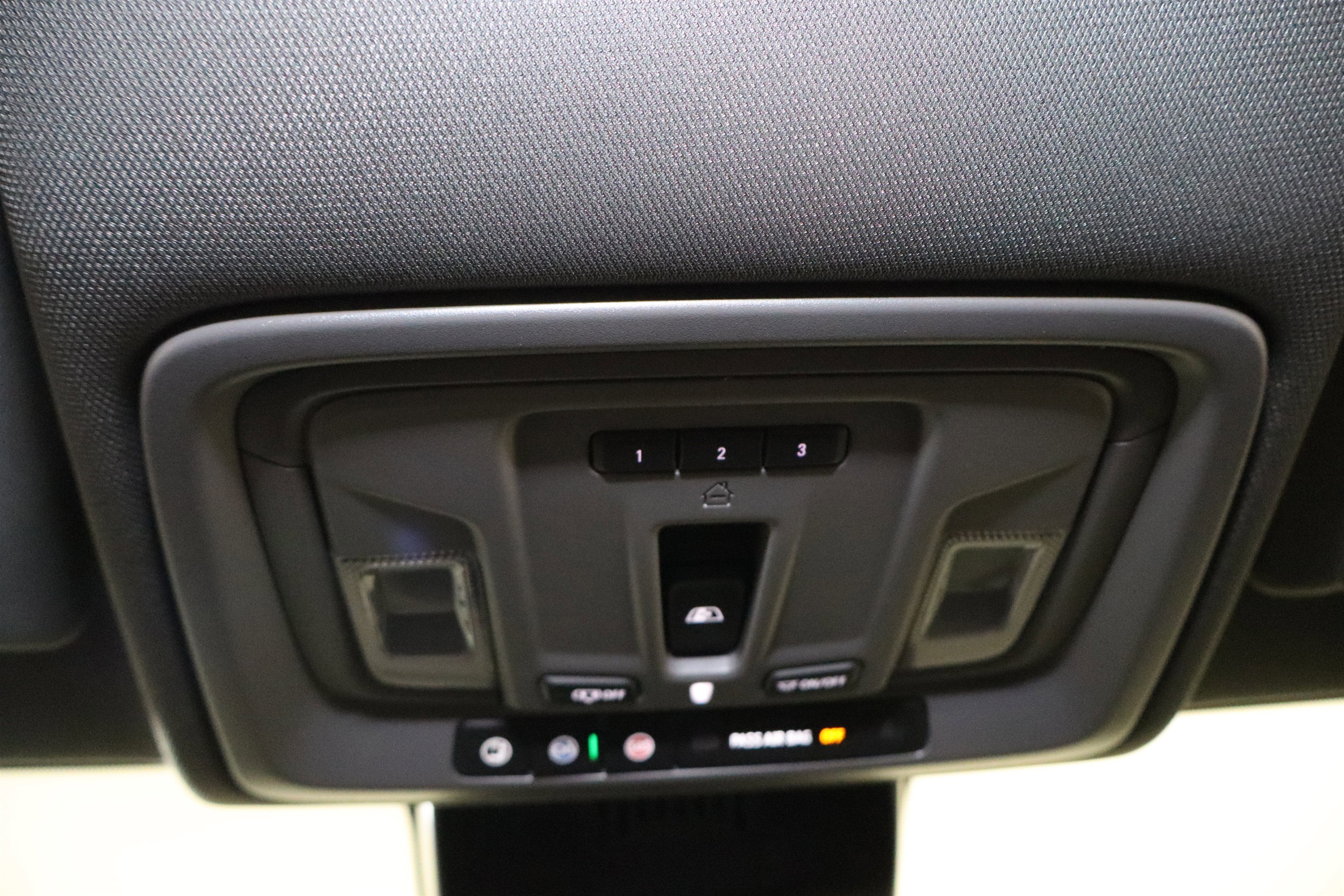 2026 Chevrolet Silverado 1500 RST Crew Cab 4WD