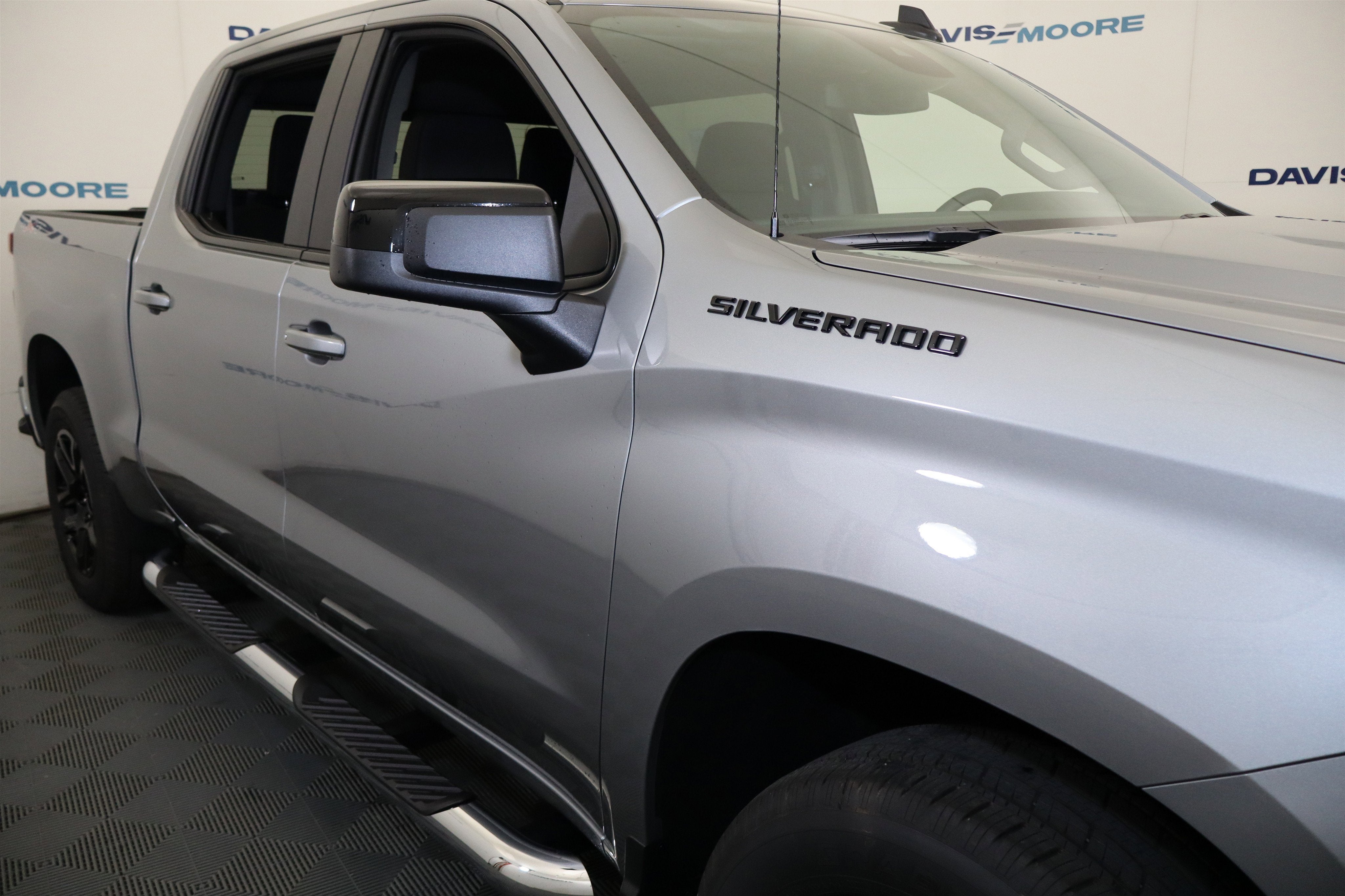 2026 Chevrolet Silverado 1500 RST Crew Cab 4WD