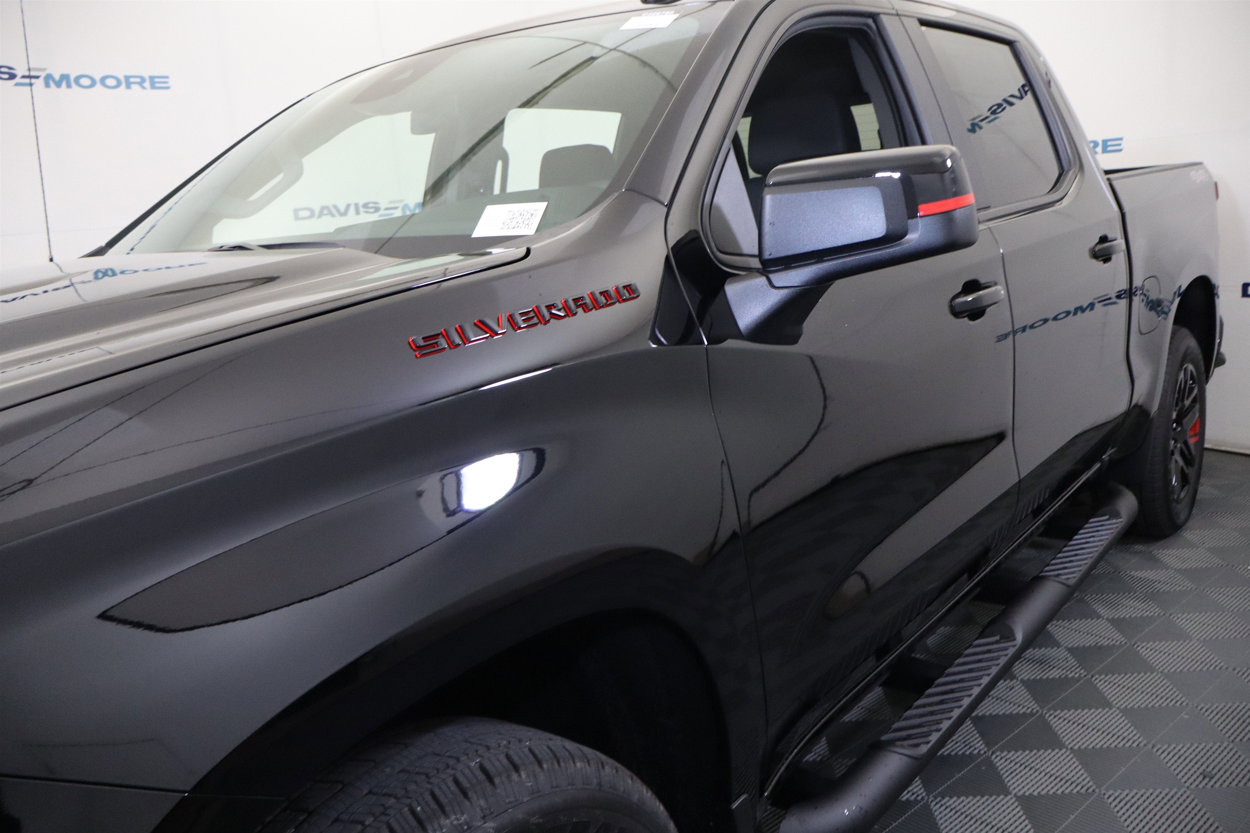 2026 Chevrolet Silverado 1500 RST Crew Cab 4WD