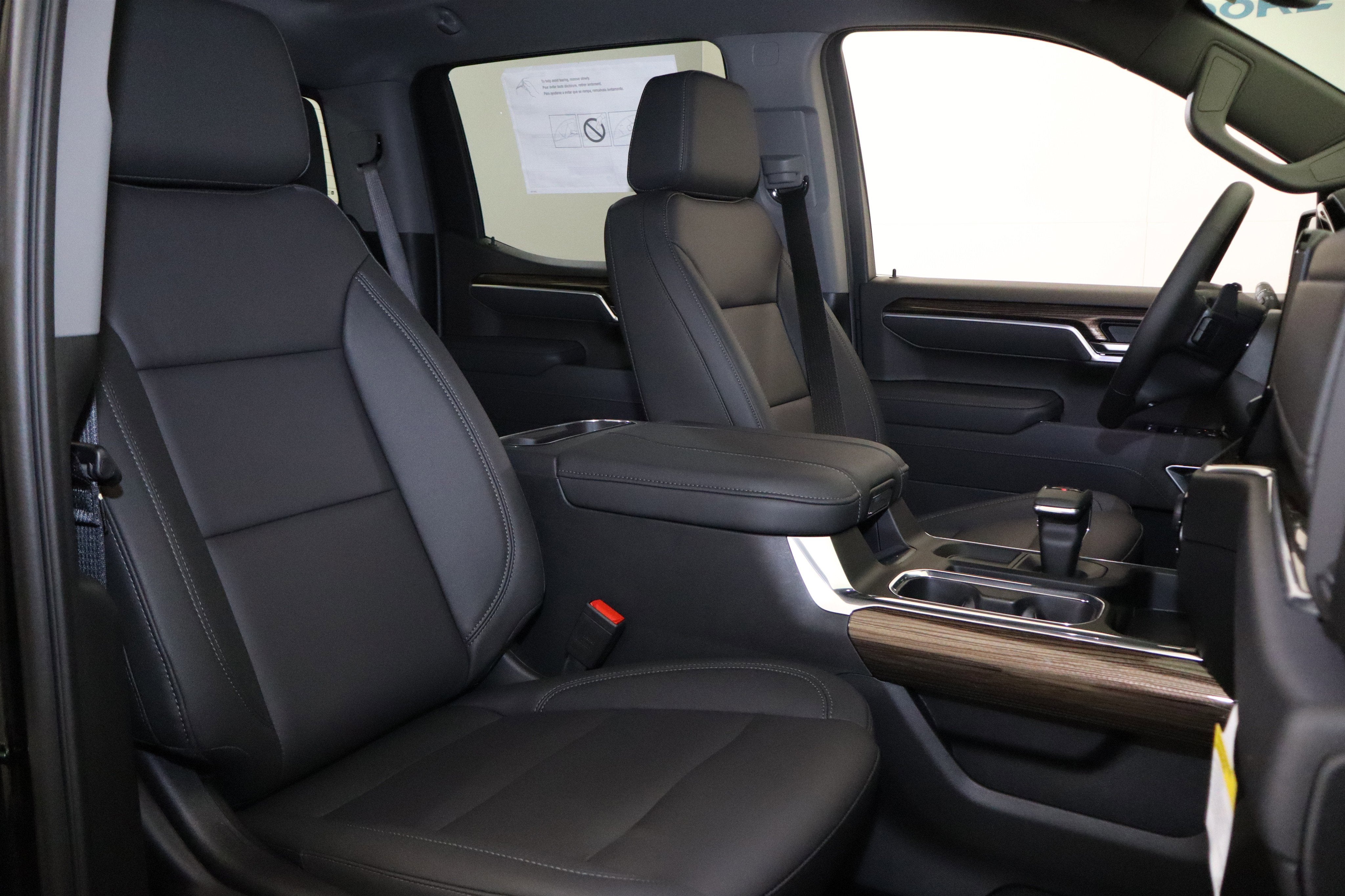 2026 Chevrolet Silverado 1500 RST Crew Cab 4WD