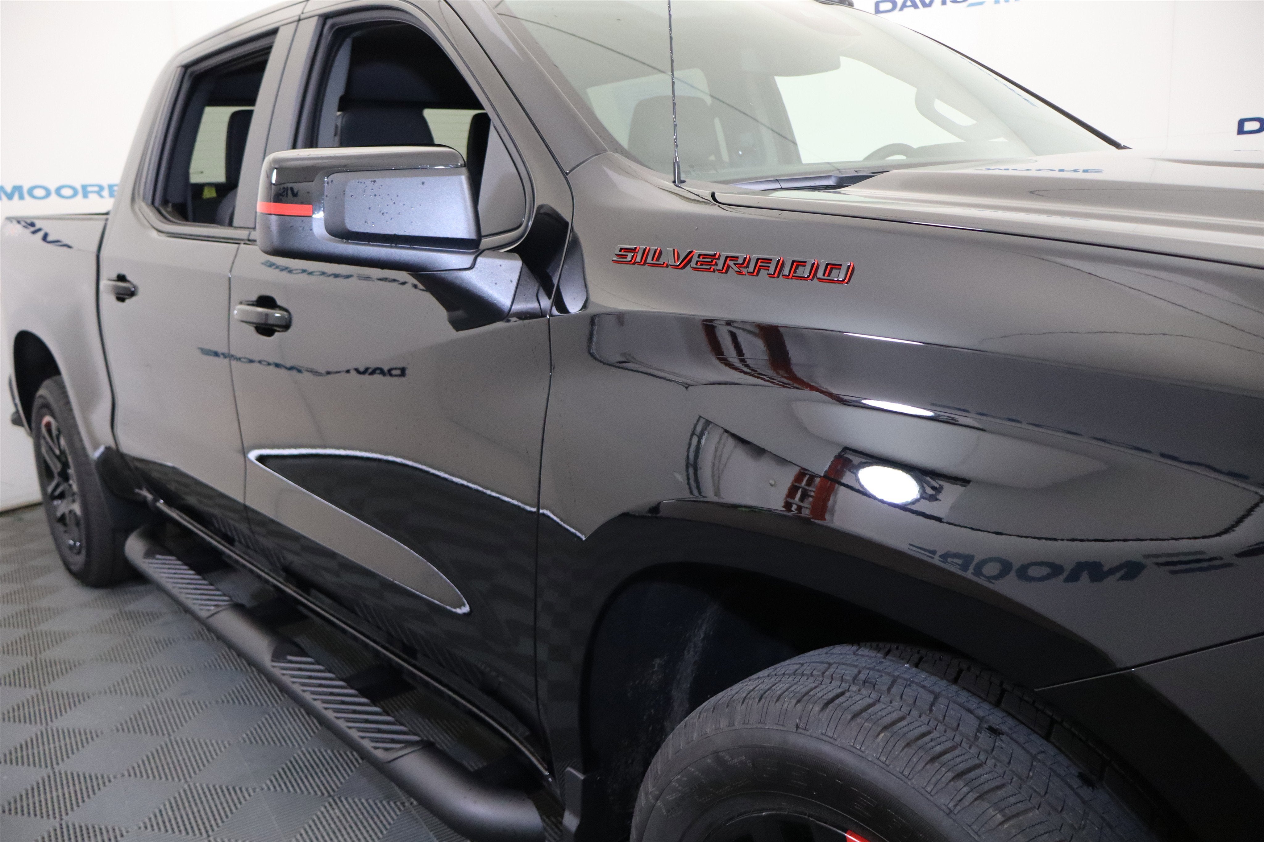 2026 Chevrolet Silverado 1500 RST Crew Cab 4WD