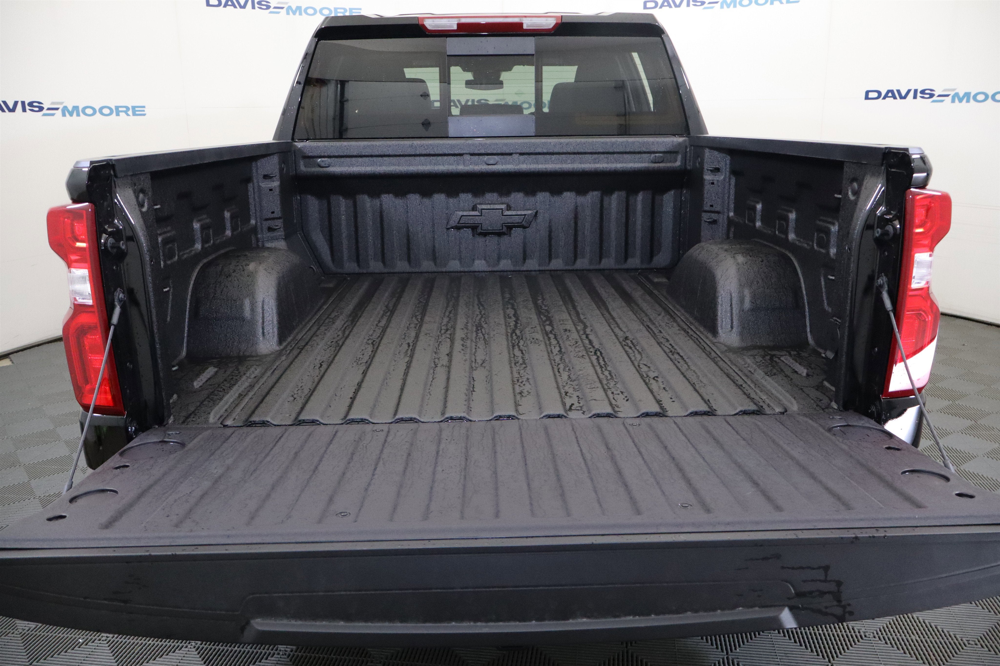 2026 Chevrolet Silverado 1500 RST Crew Cab 4WD