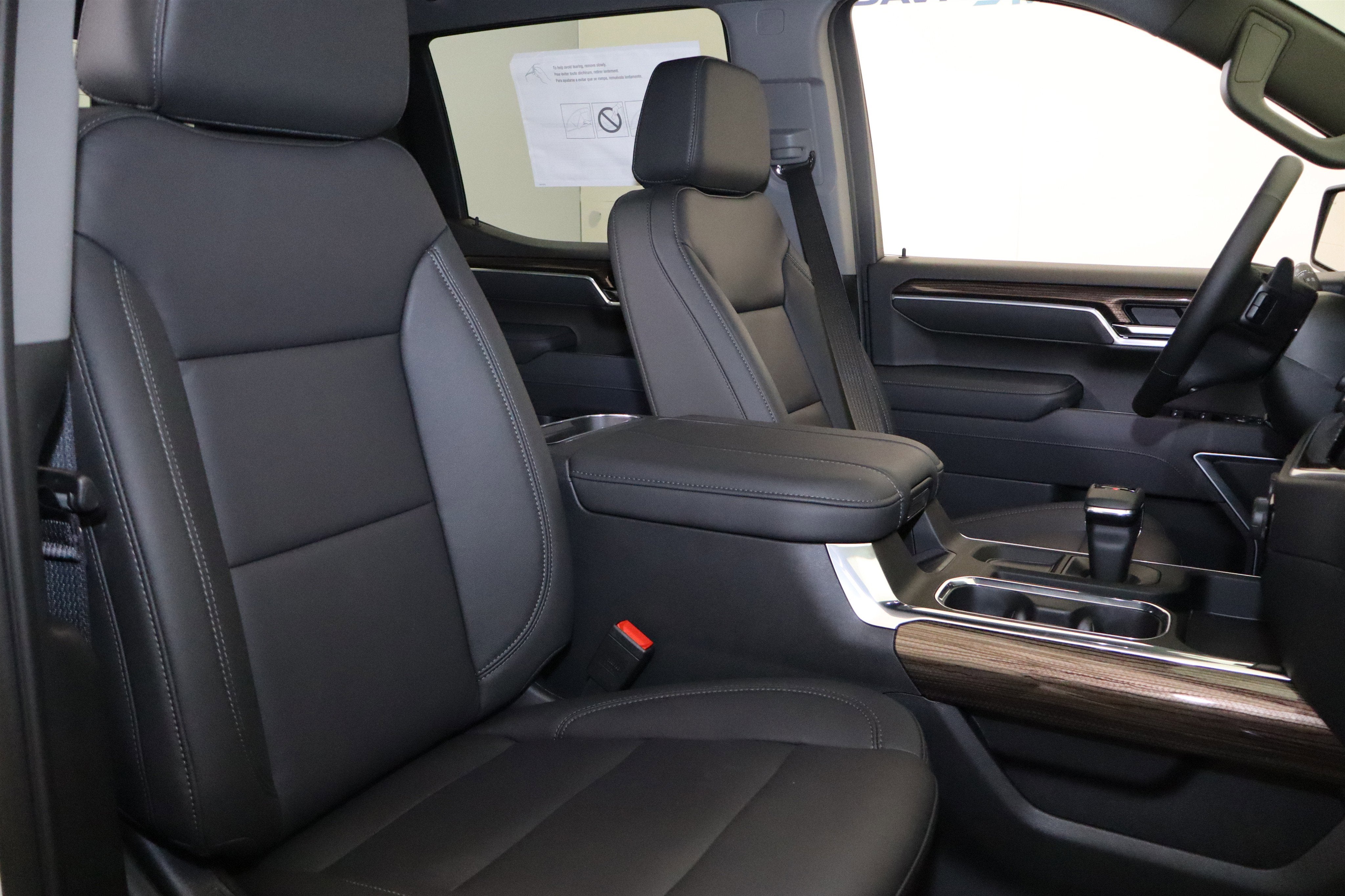 2026 Chevrolet Silverado 1500 RST Crew Cab 4WD