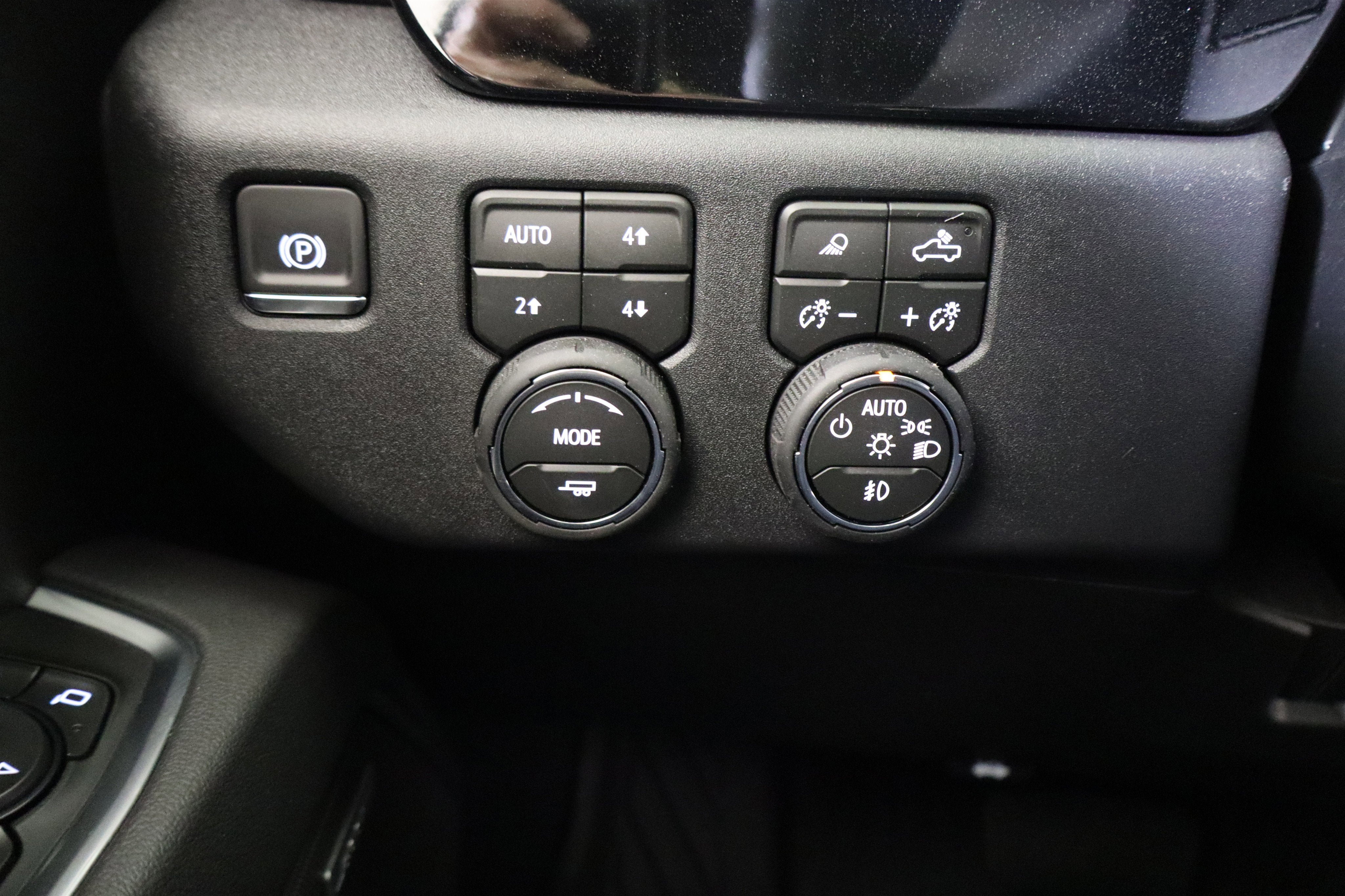 2026 Chevrolet Silverado 1500 RST Crew Cab 4WD