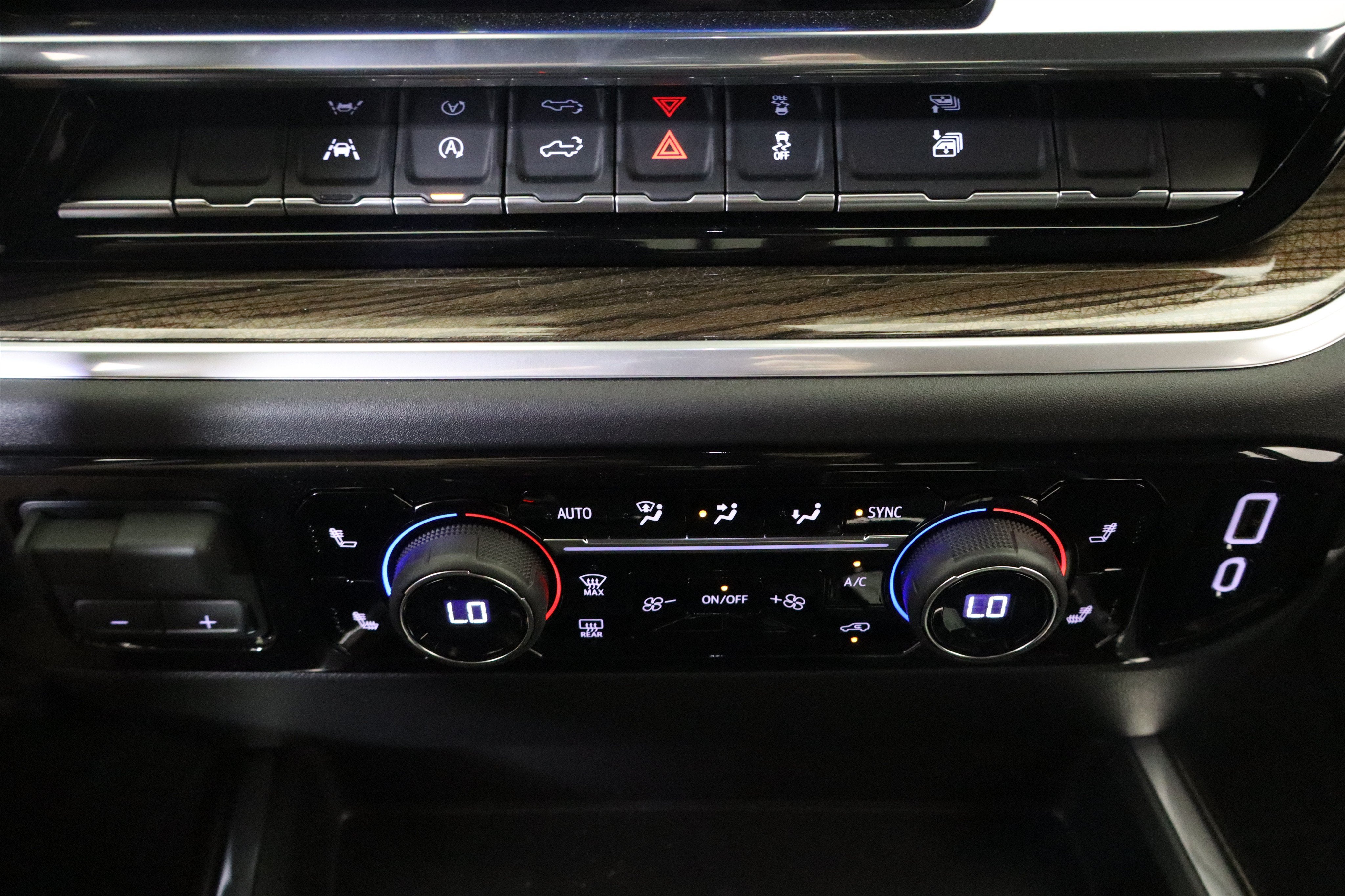 2026 Chevrolet Silverado 1500 RST Crew Cab 4WD