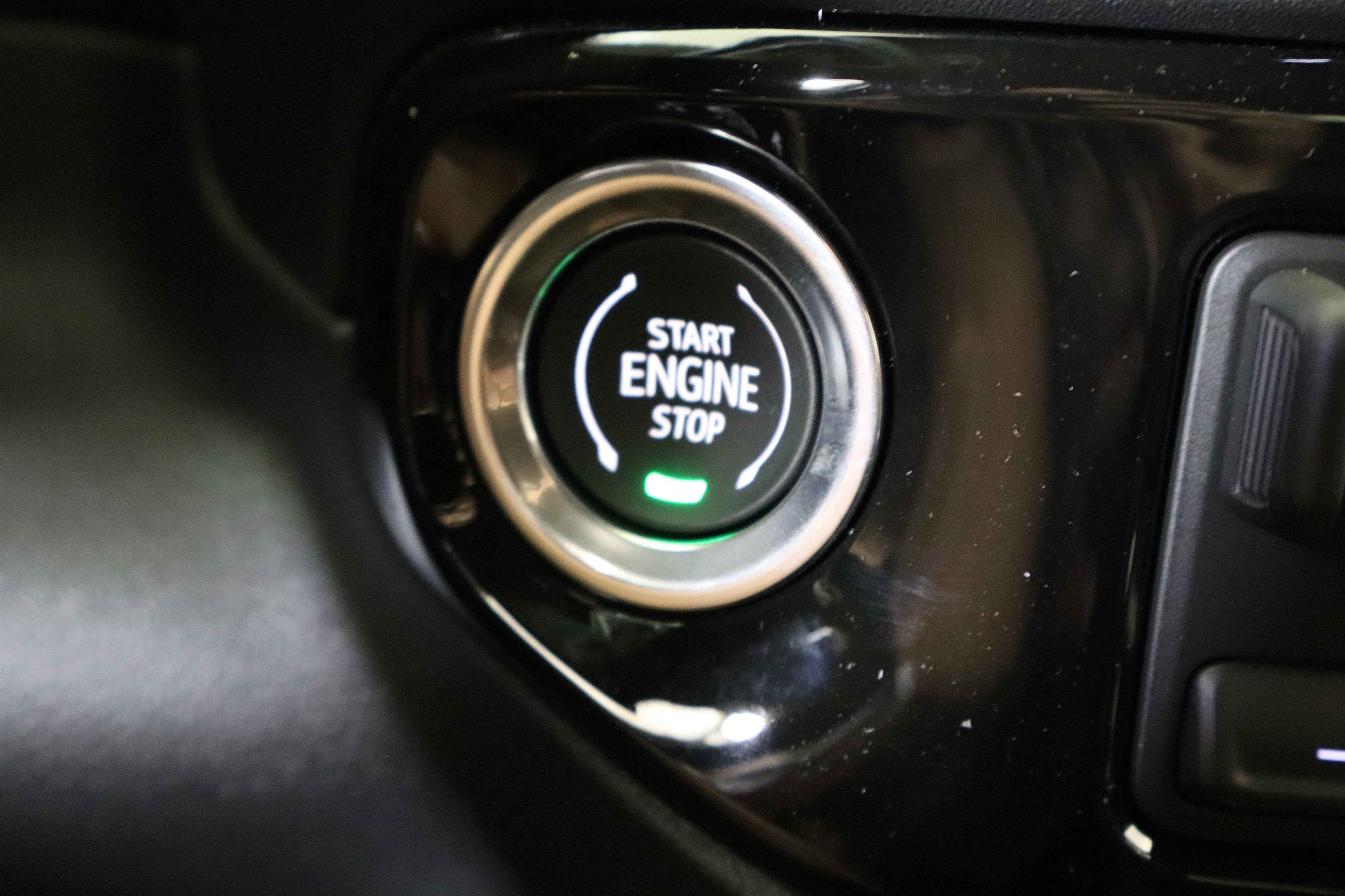 2026 Chevrolet Silverado 1500 RST Crew Cab 4WD