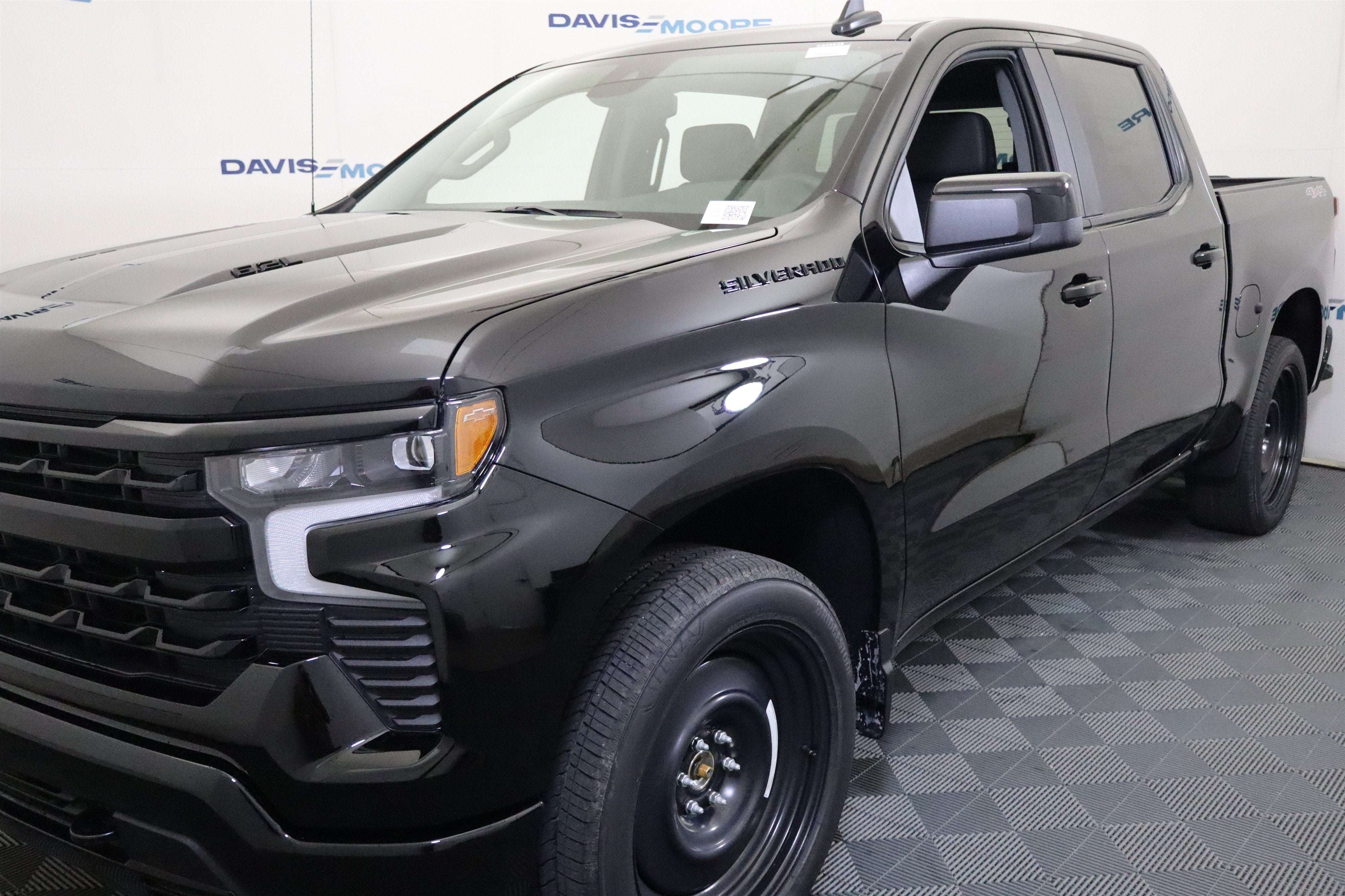 2026 Chevrolet Silverado 1500 RST Crew Cab 4WD
