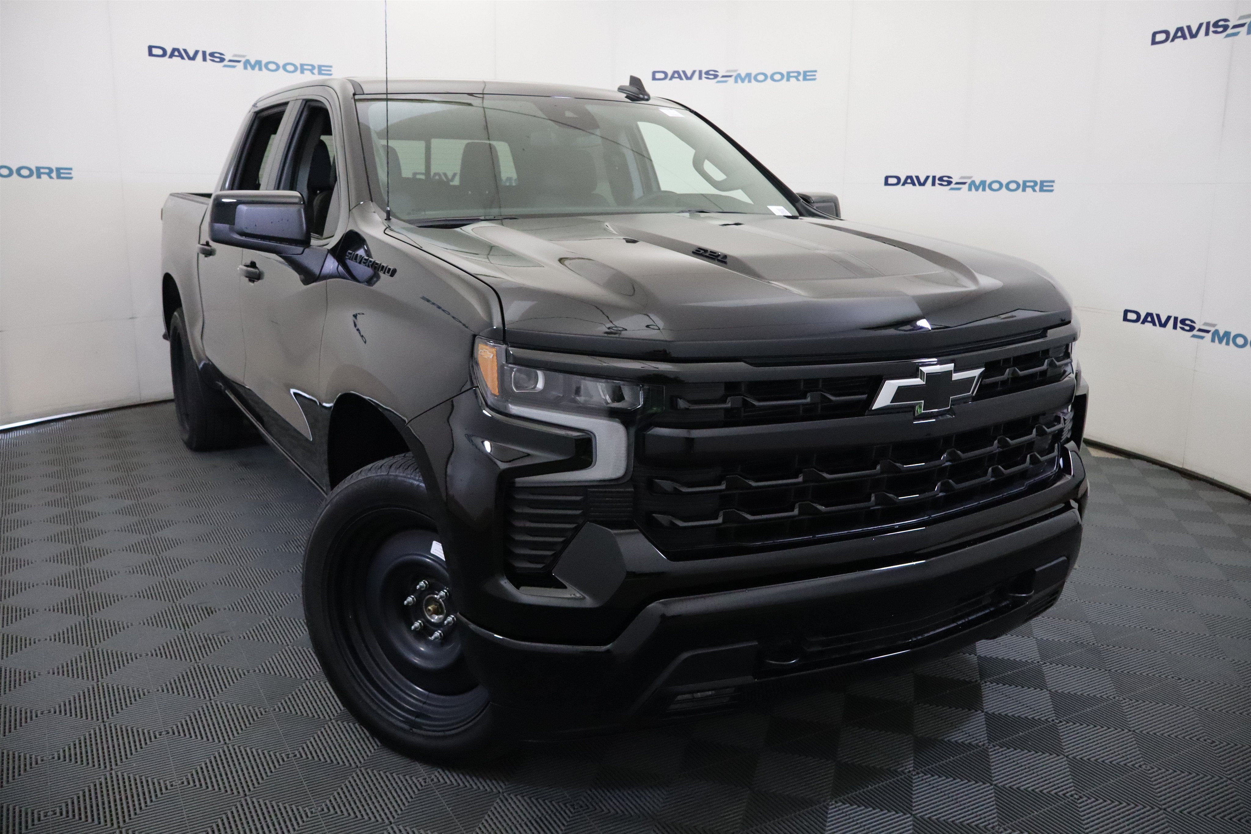 2026 Chevrolet Silverado 1500 RST Crew Cab 4WD