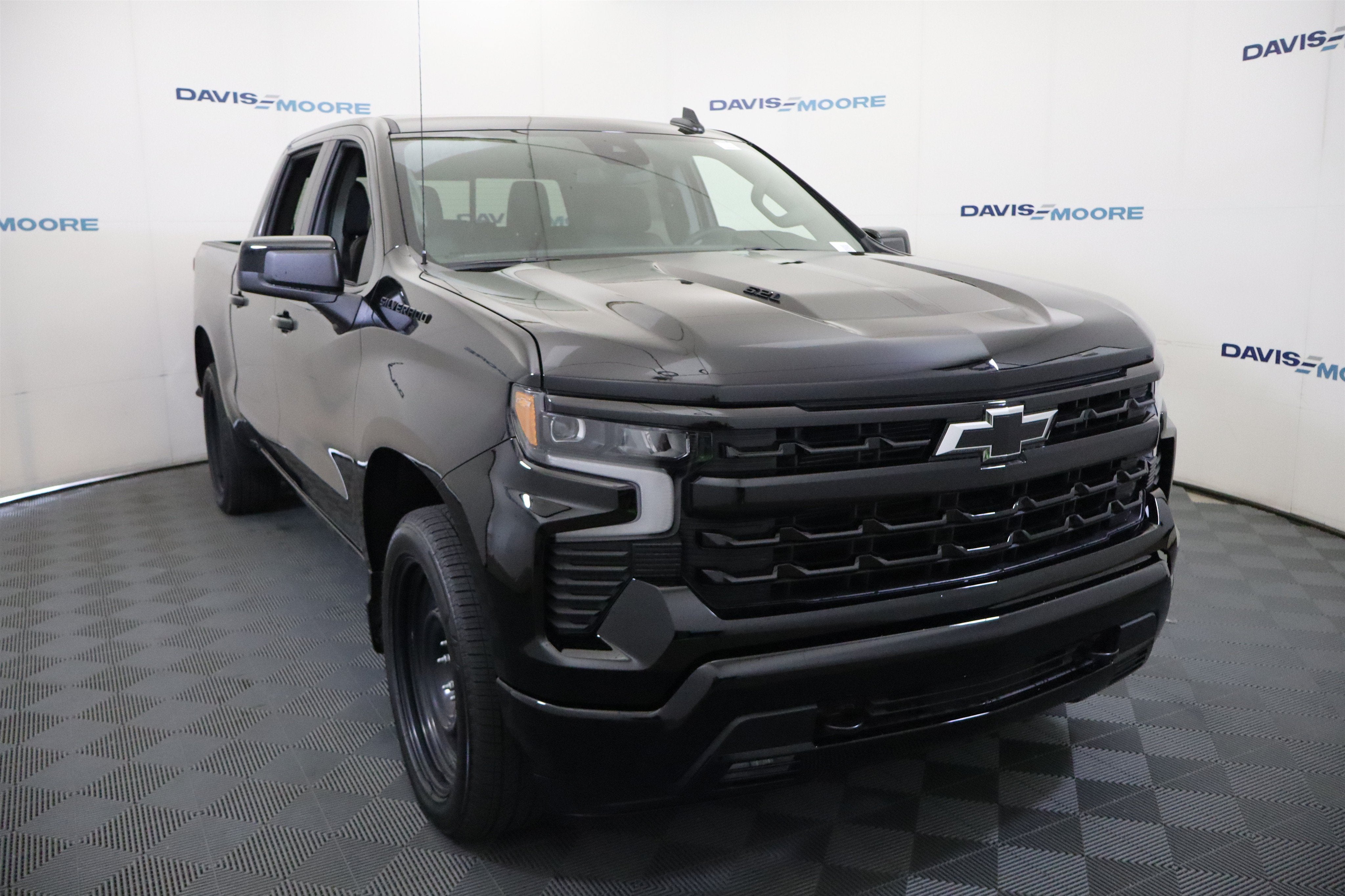 2026 Chevrolet Silverado 1500 RST Crew Cab 4WD
