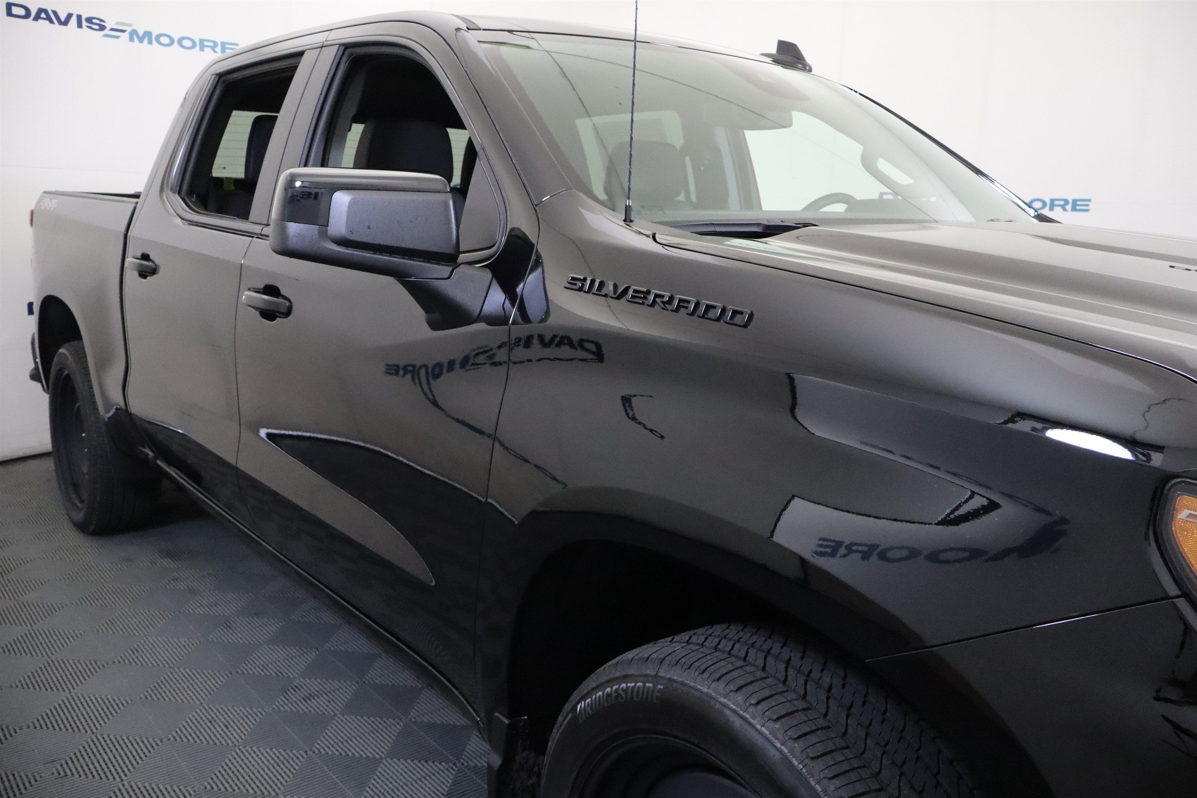 2026 Chevrolet Silverado 1500 RST Crew Cab 4WD