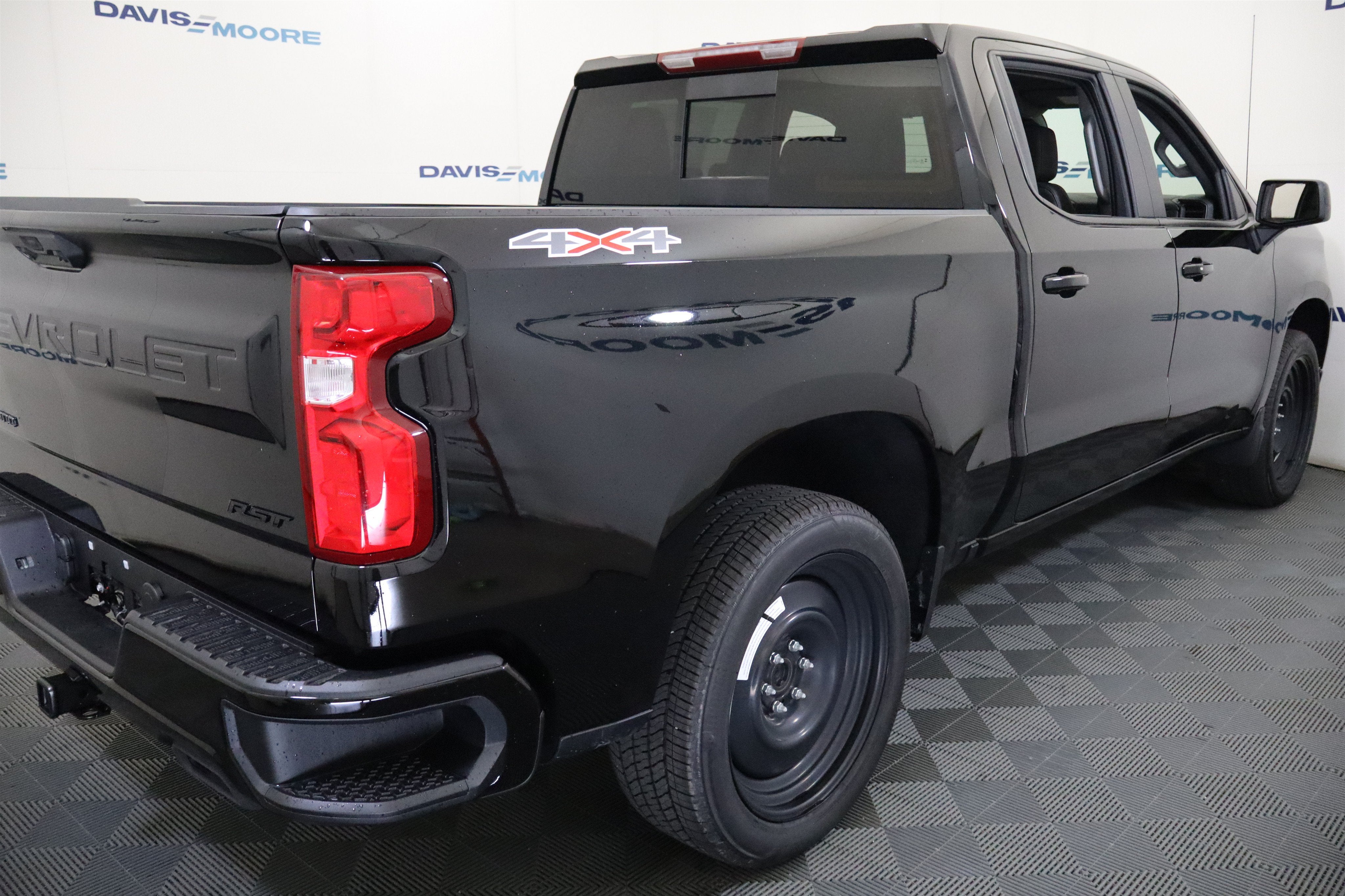 2026 Chevrolet Silverado 1500 RST Crew Cab 4WD