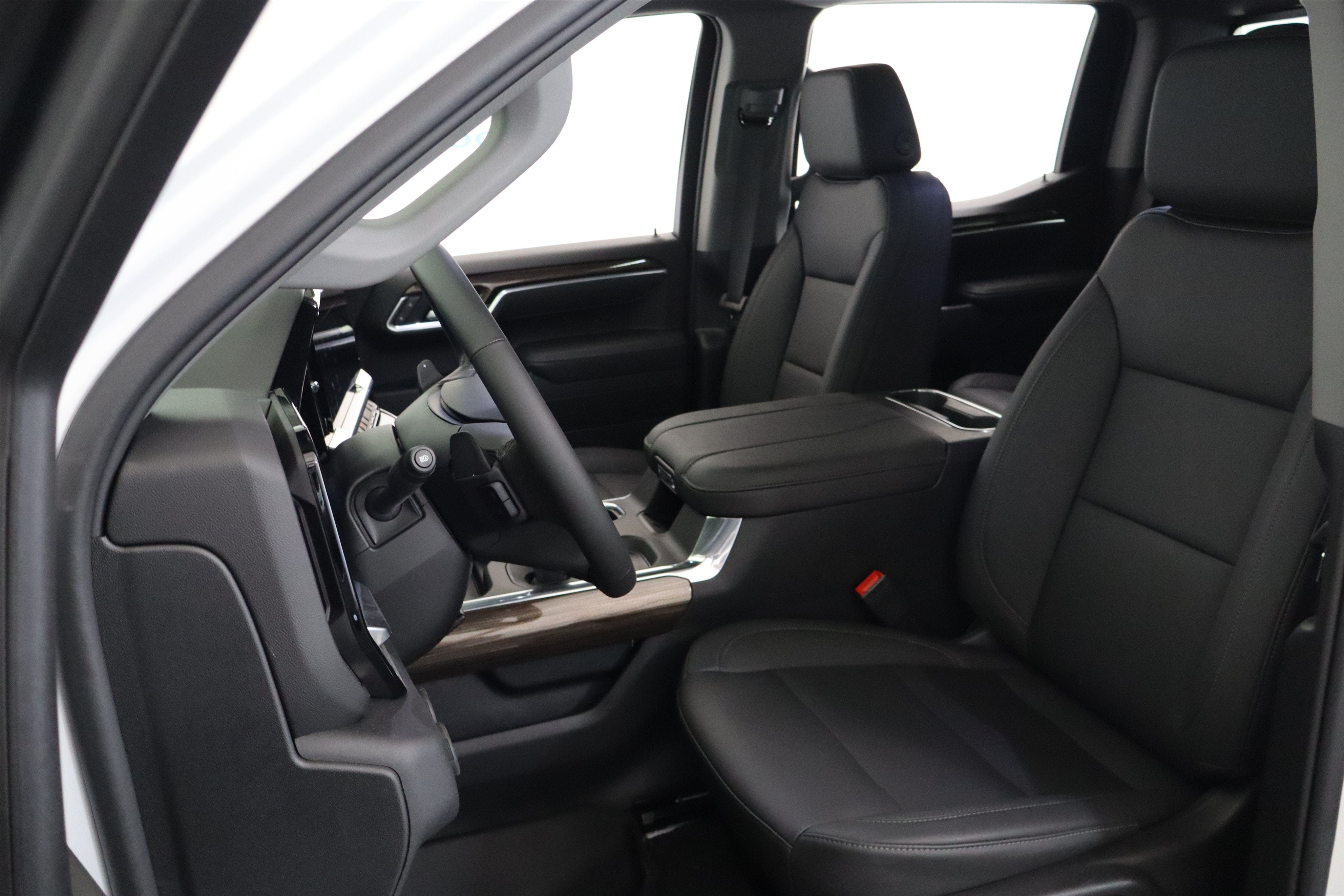 2026 Chevrolet Silverado 1500 RST Crew Cab 4WD